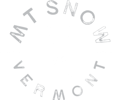 Mount Snow Vermont Graphic Vintage Ski Long Sleeve Women's Long Sleeve Shirt