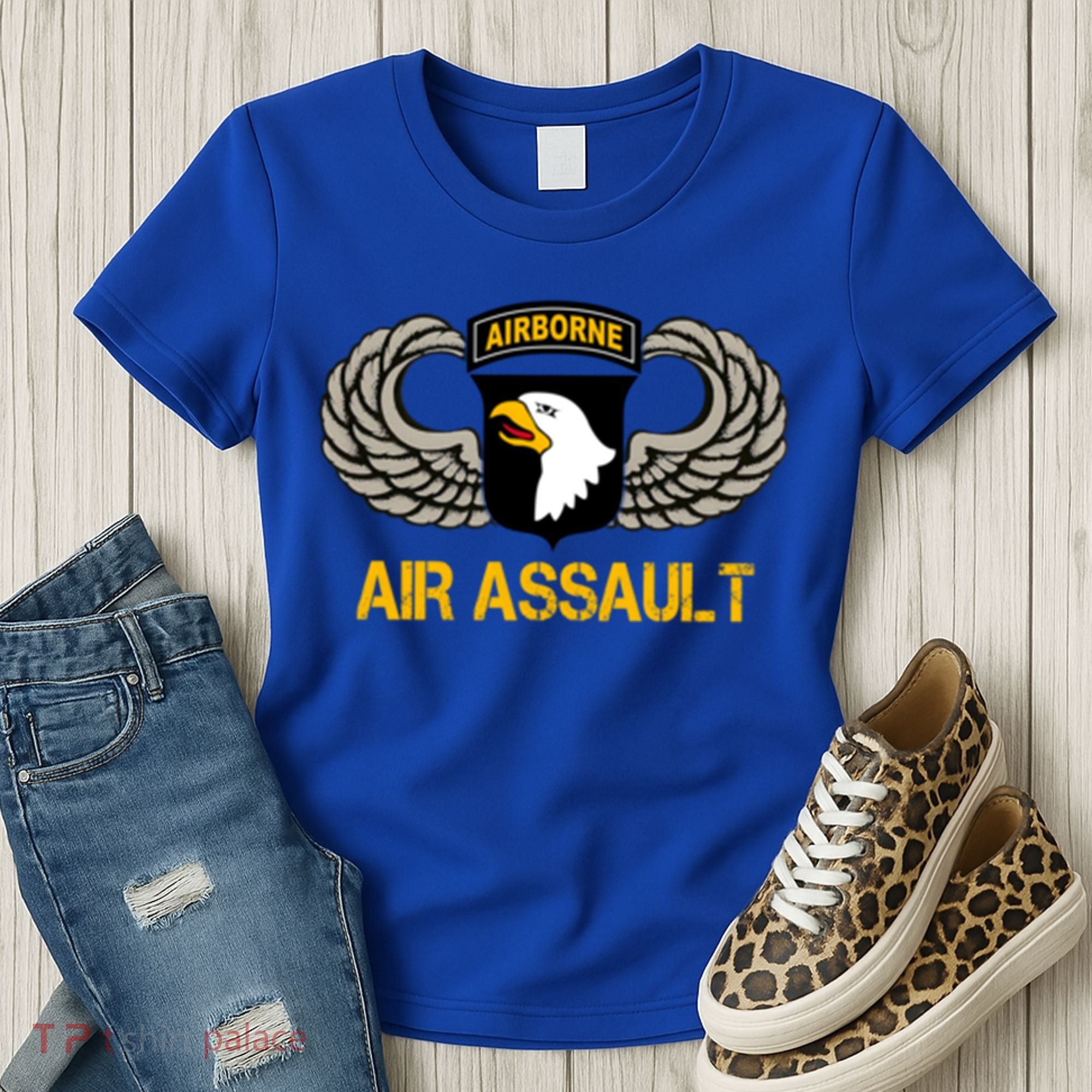 101st Airborne Division Air Assault Gift Veterans Day Great Gift Women's T-Shirt