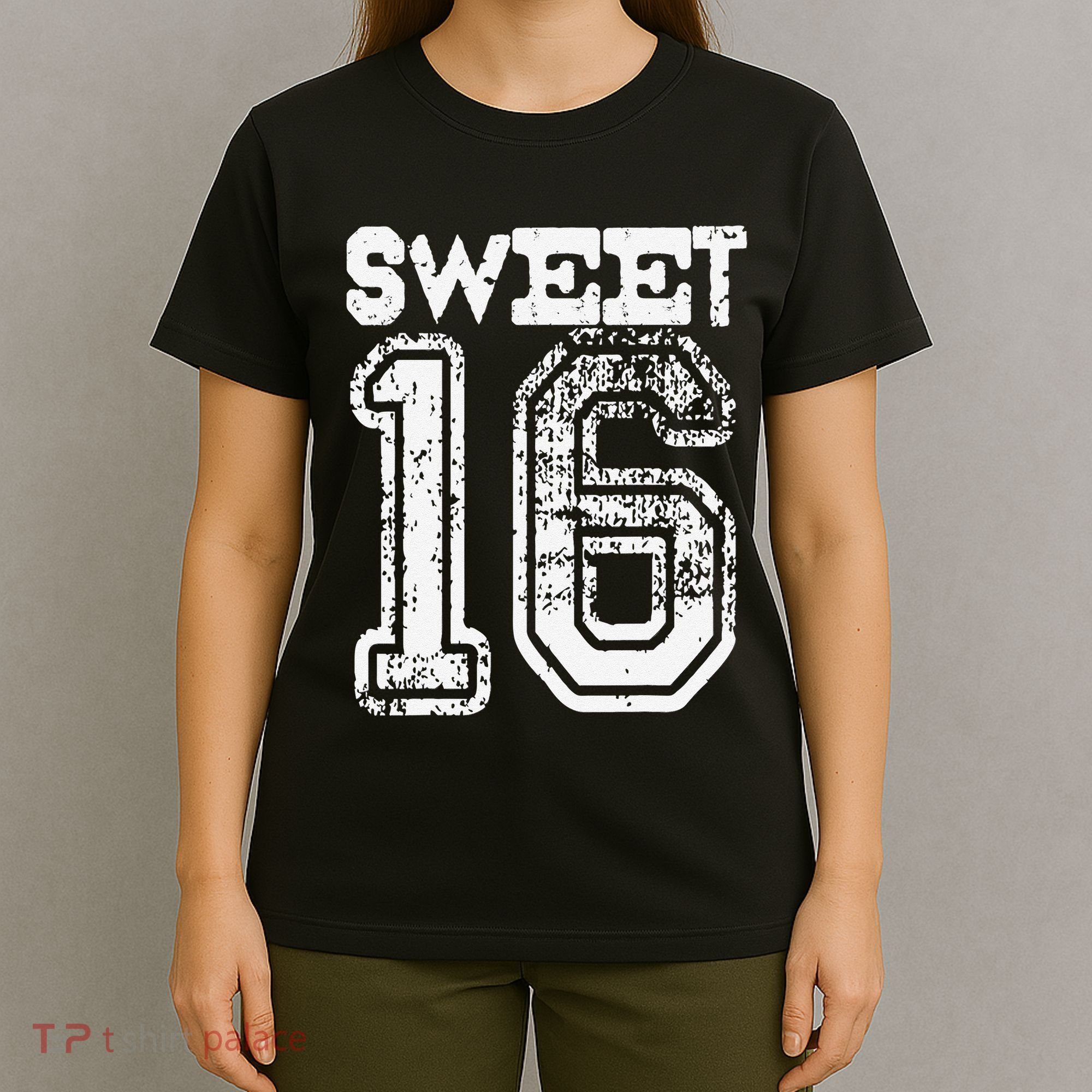 16th Birthday Gift Sweet Sixteen 16 Cracked Grunge T-Shirt