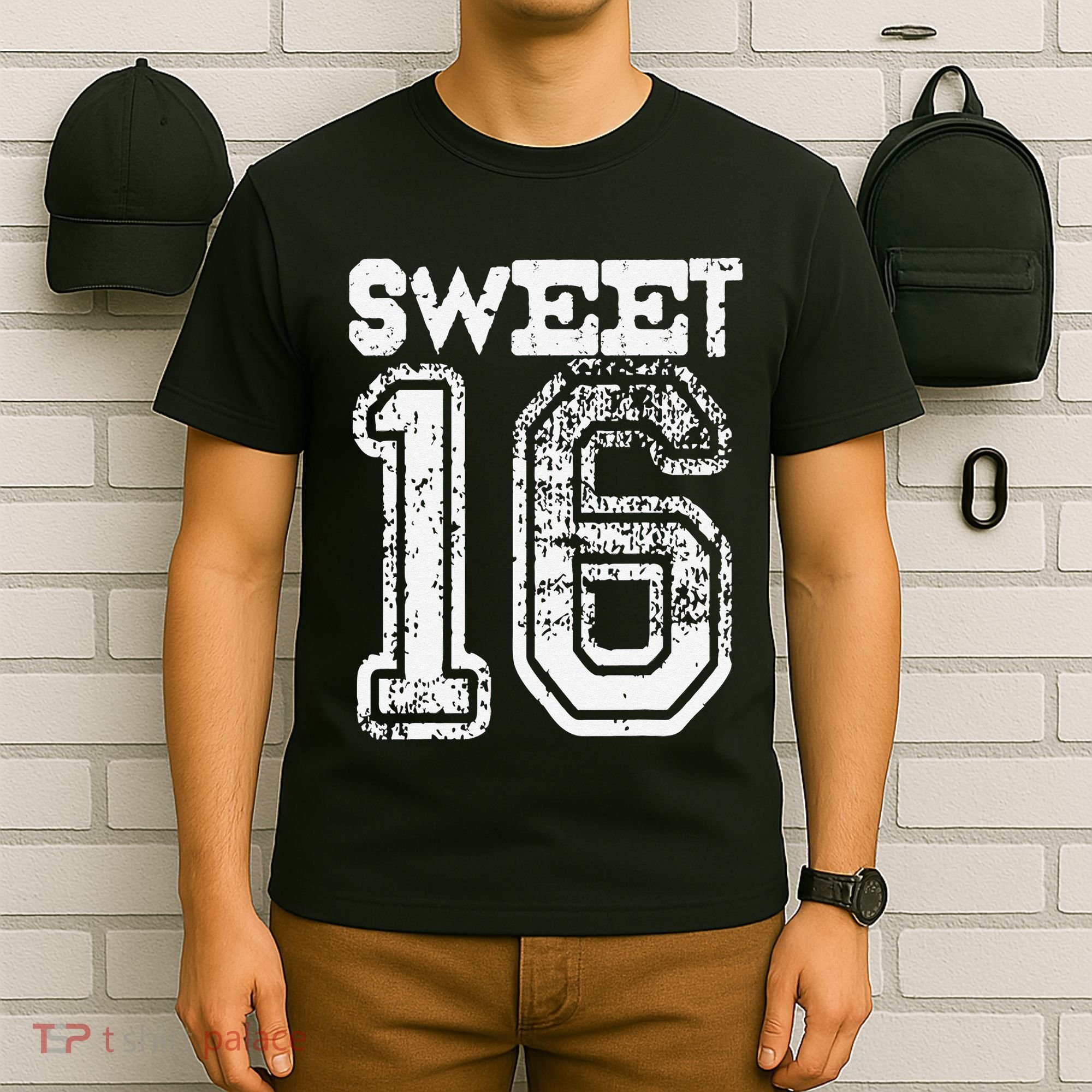 16th Birthday Gift Sweet Sixteen 16 Cracked Grunge T-Shirt