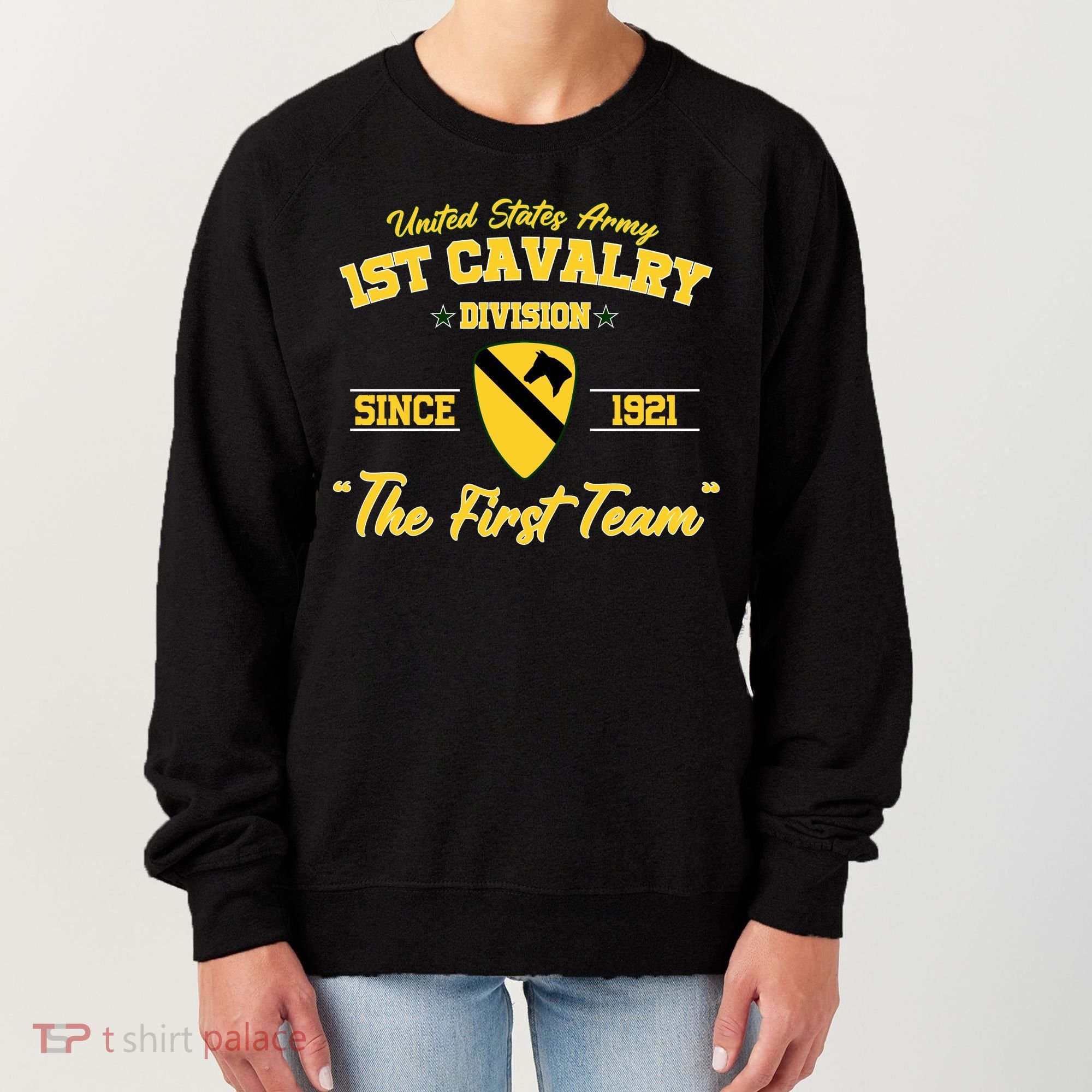 1st Cavalry Division Veteran Always A Soldier Military Xmas Women's Sweatshirt