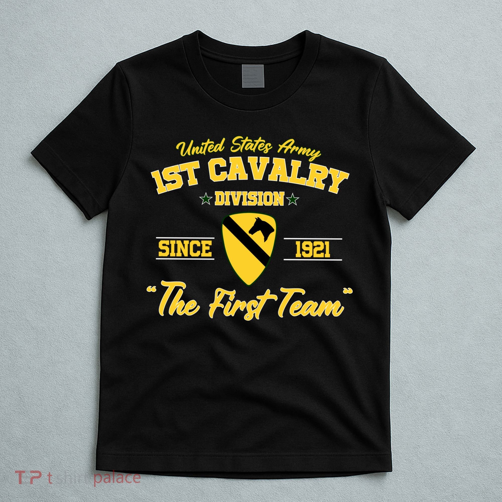 1st Cavalry Division Veteran Always A Soldier Military Xmas T-Shirt