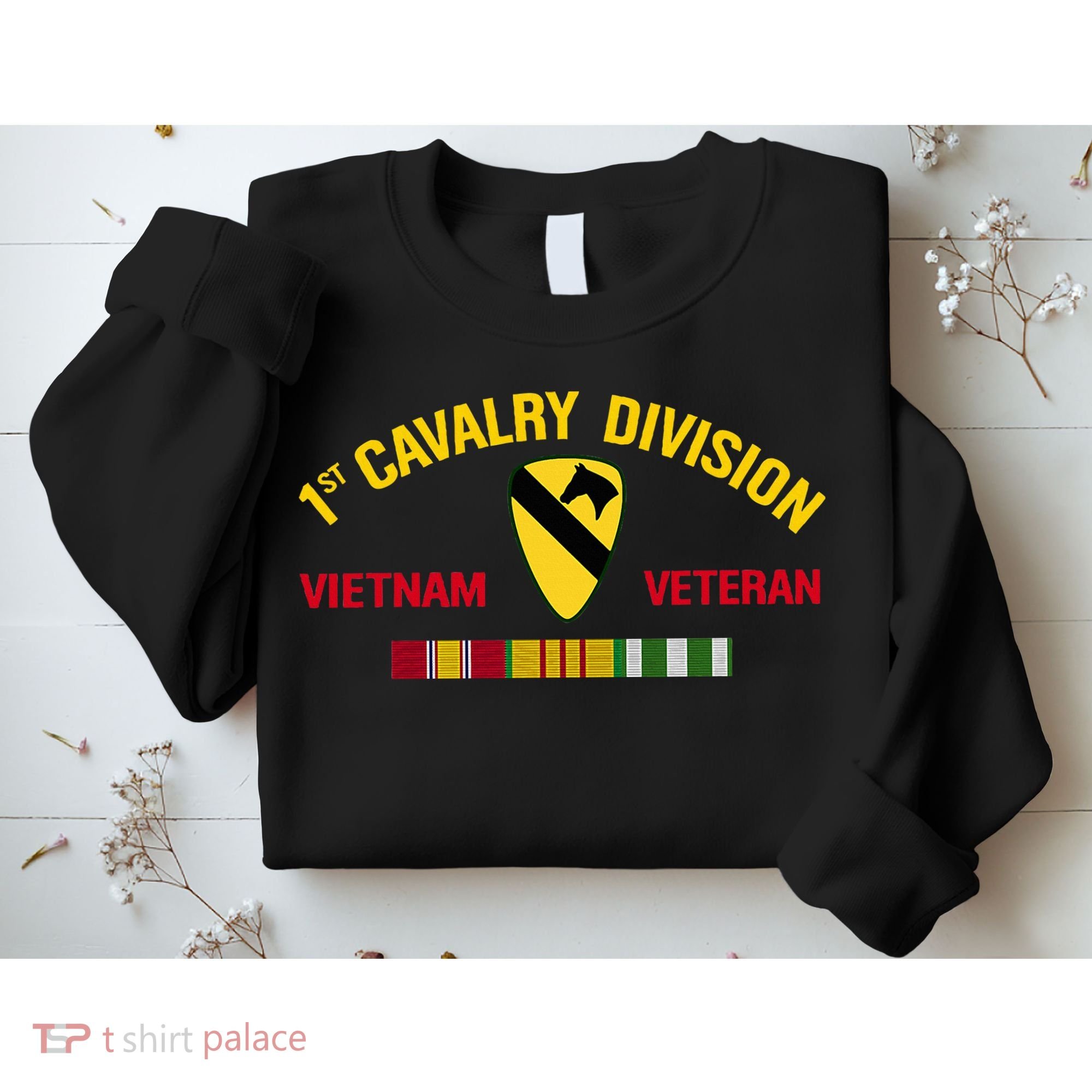1st Cavalry Division Vietnam Veteran 1st Air Cav In Vietnam Sweatshirt