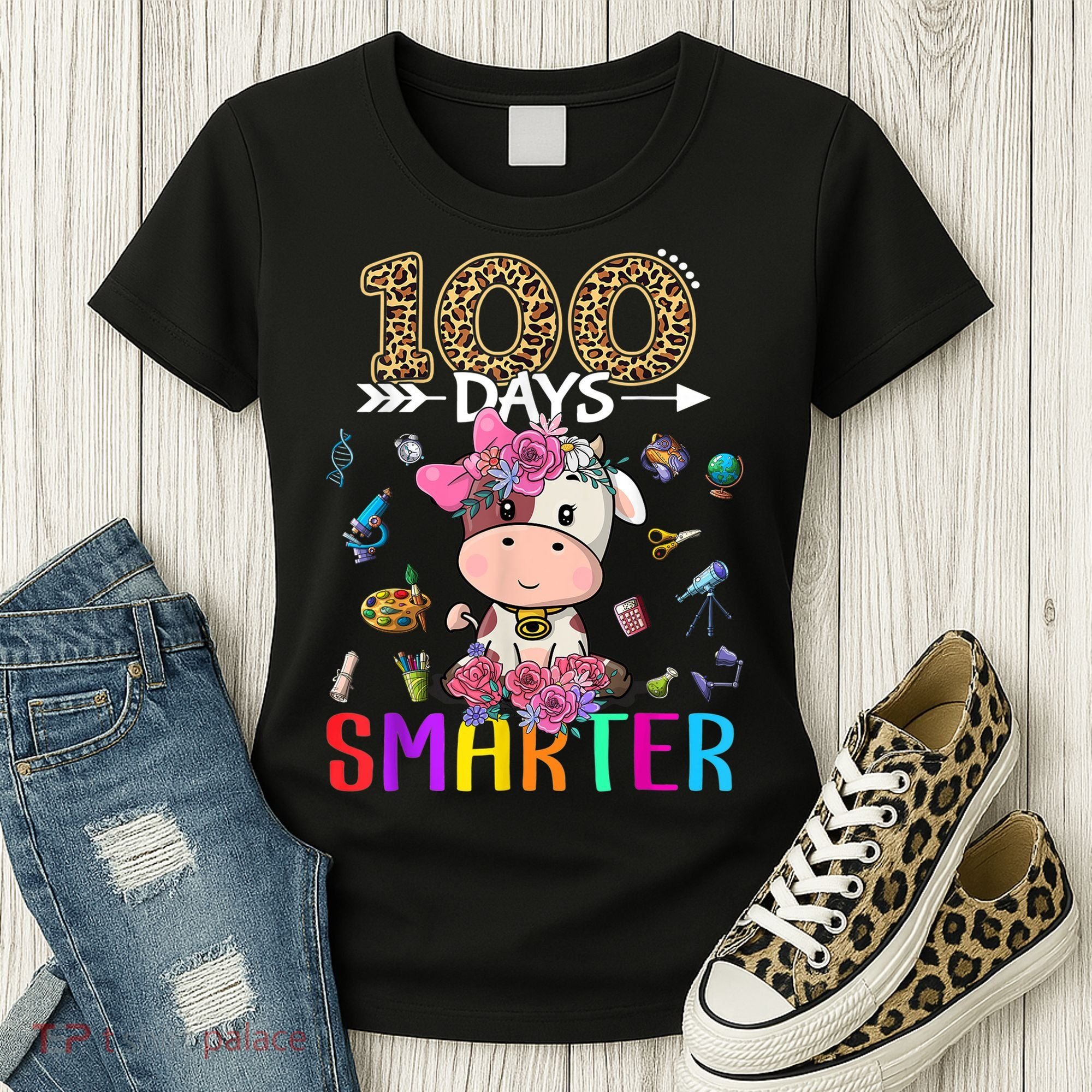 100 Days Smarter Cute Cow  Happy 100th Day of school  Women's T-Shirt