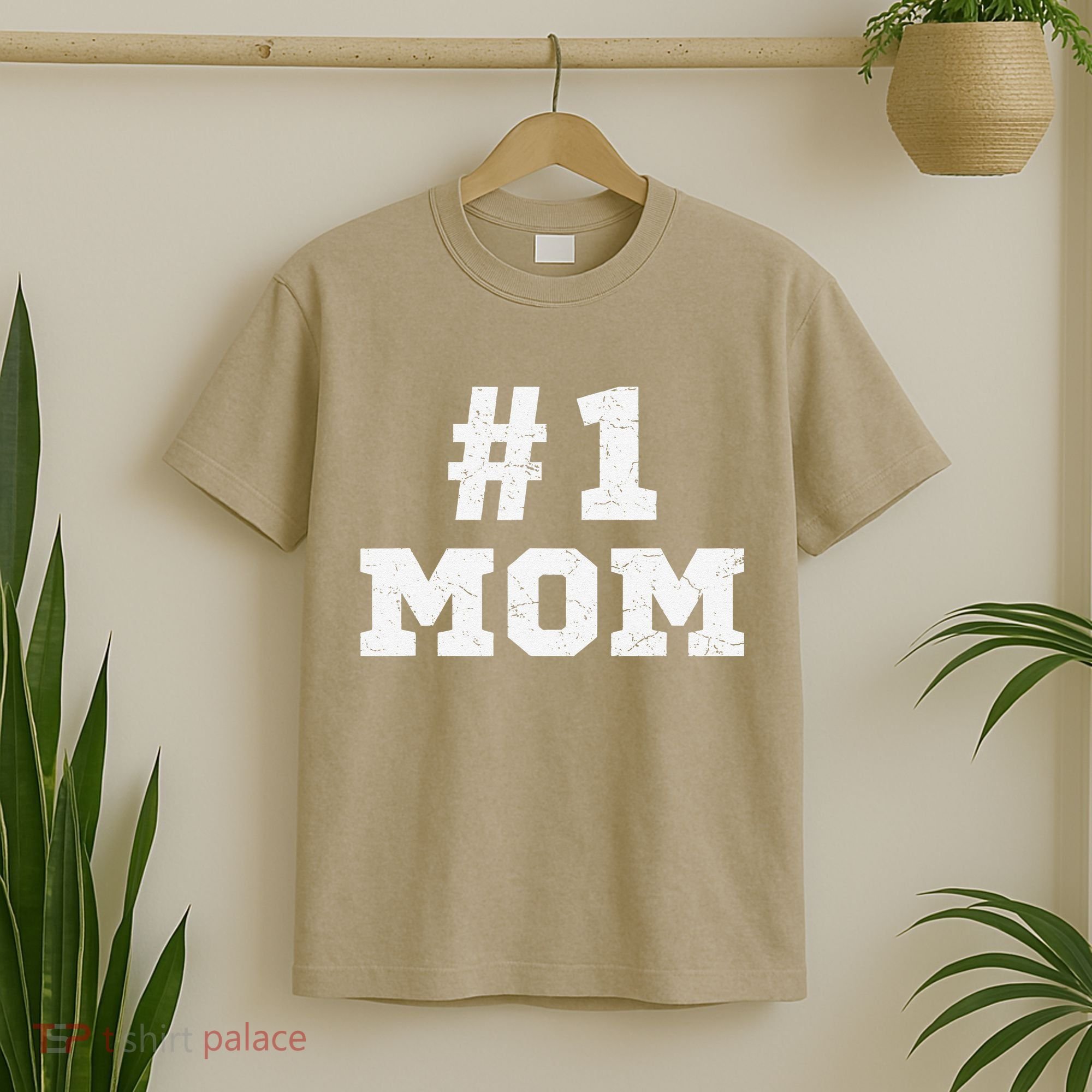 1 Mom Number One Mom Mama Mother Funny Mother's Day T-Shirt
