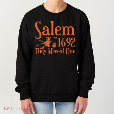 1692 They Missed One Salem Wo Halloween Distressed Women's Sweatshirt
