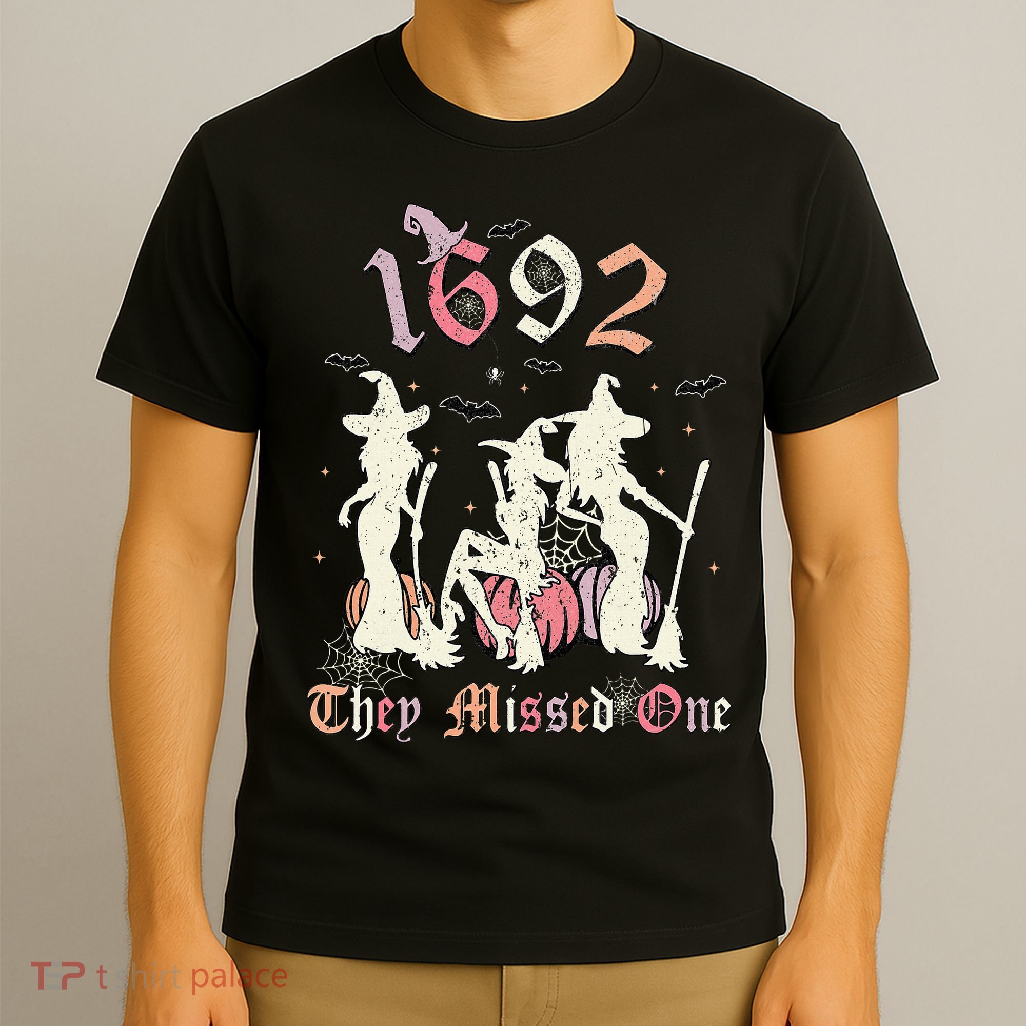 1692 They Missed One Salem You Missed One Halloween 1692 T-Shirt