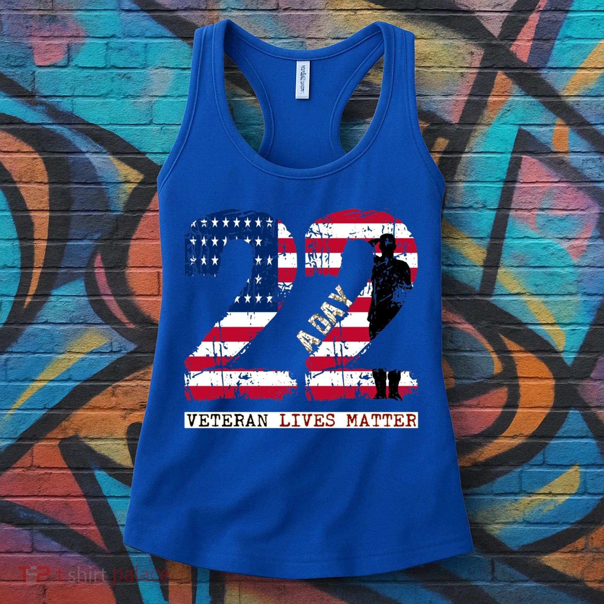 22 A Day Veteran Gift Meaningful Gift 22 A Day Veteran Suicide Gift Women's Tank Top