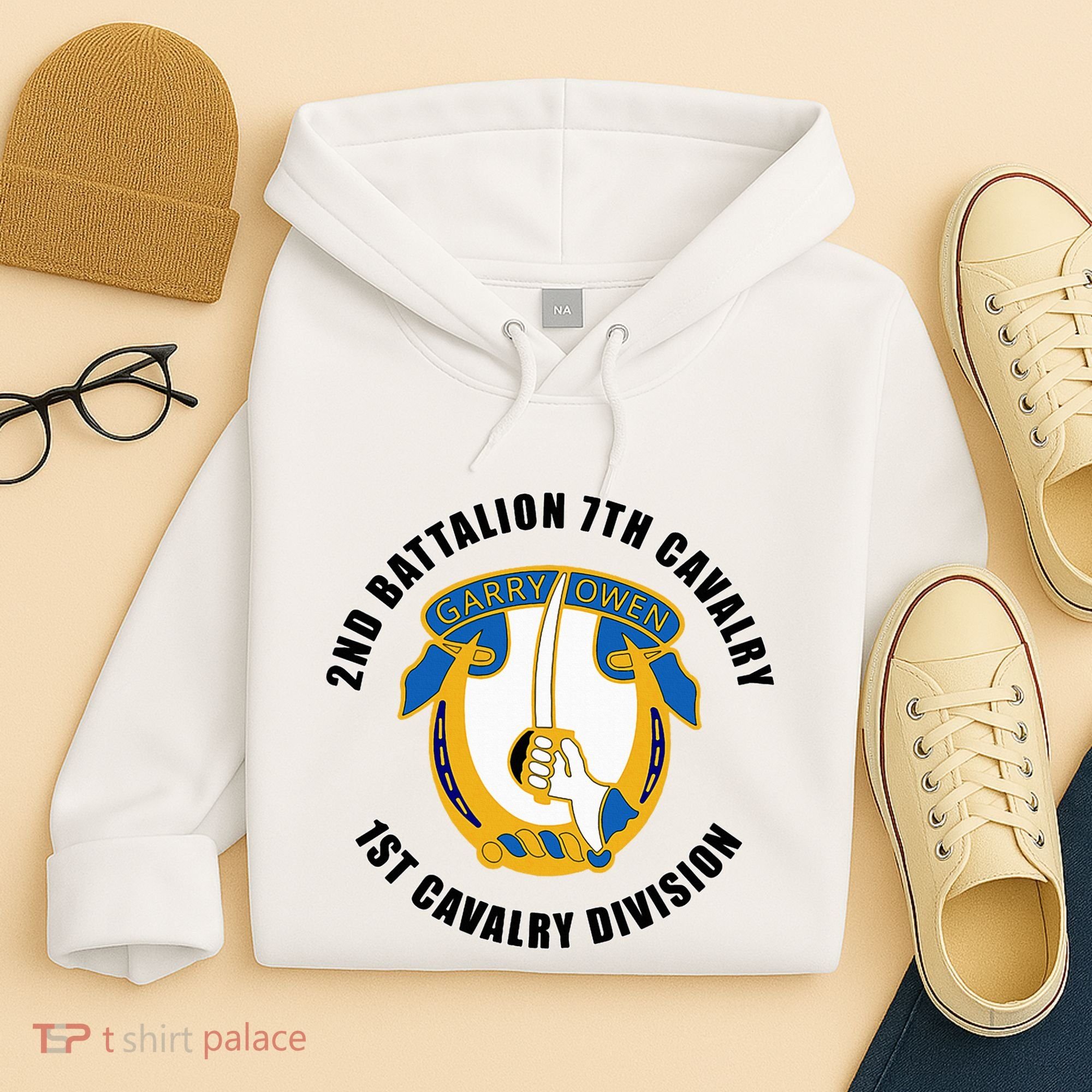 2nd Battalion 7th Cavalry 1st Cavalry Division Veteran Hoodie