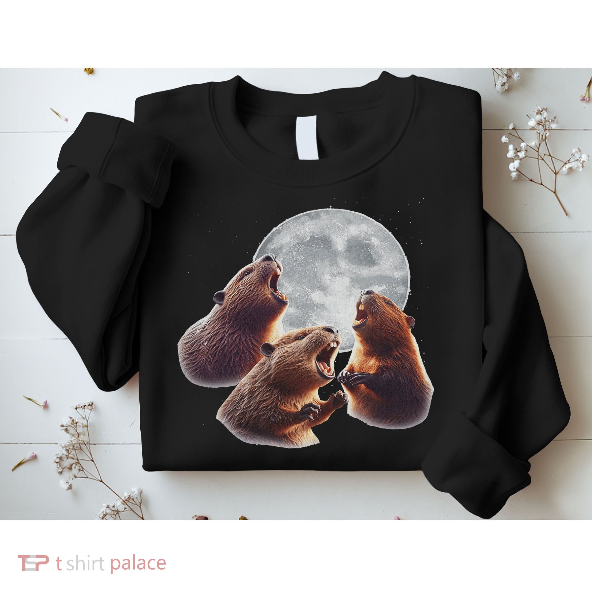 3 Beaver Howling At The Moon Funny Beaver Lover Rodent Sweatshirt