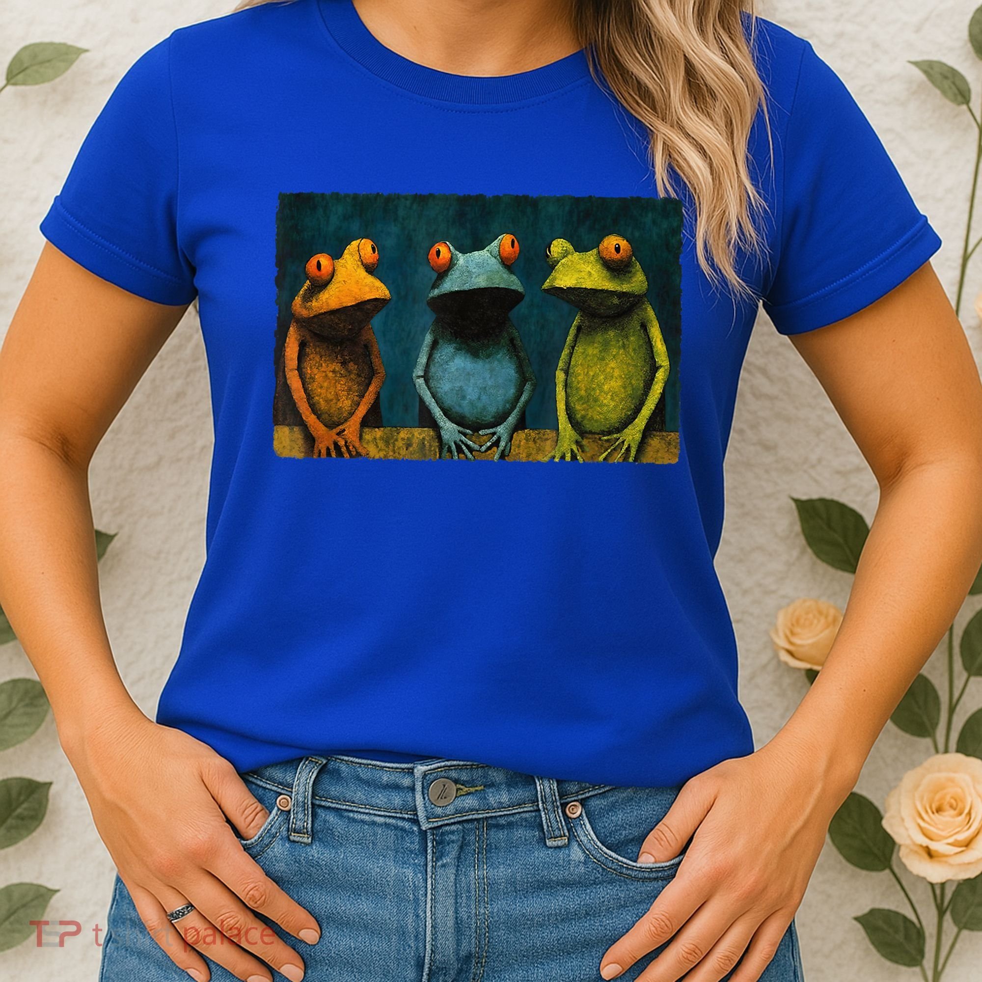 3 Cute Funny Frogs Men, Women, Frog Lovers Women's T-Shirt