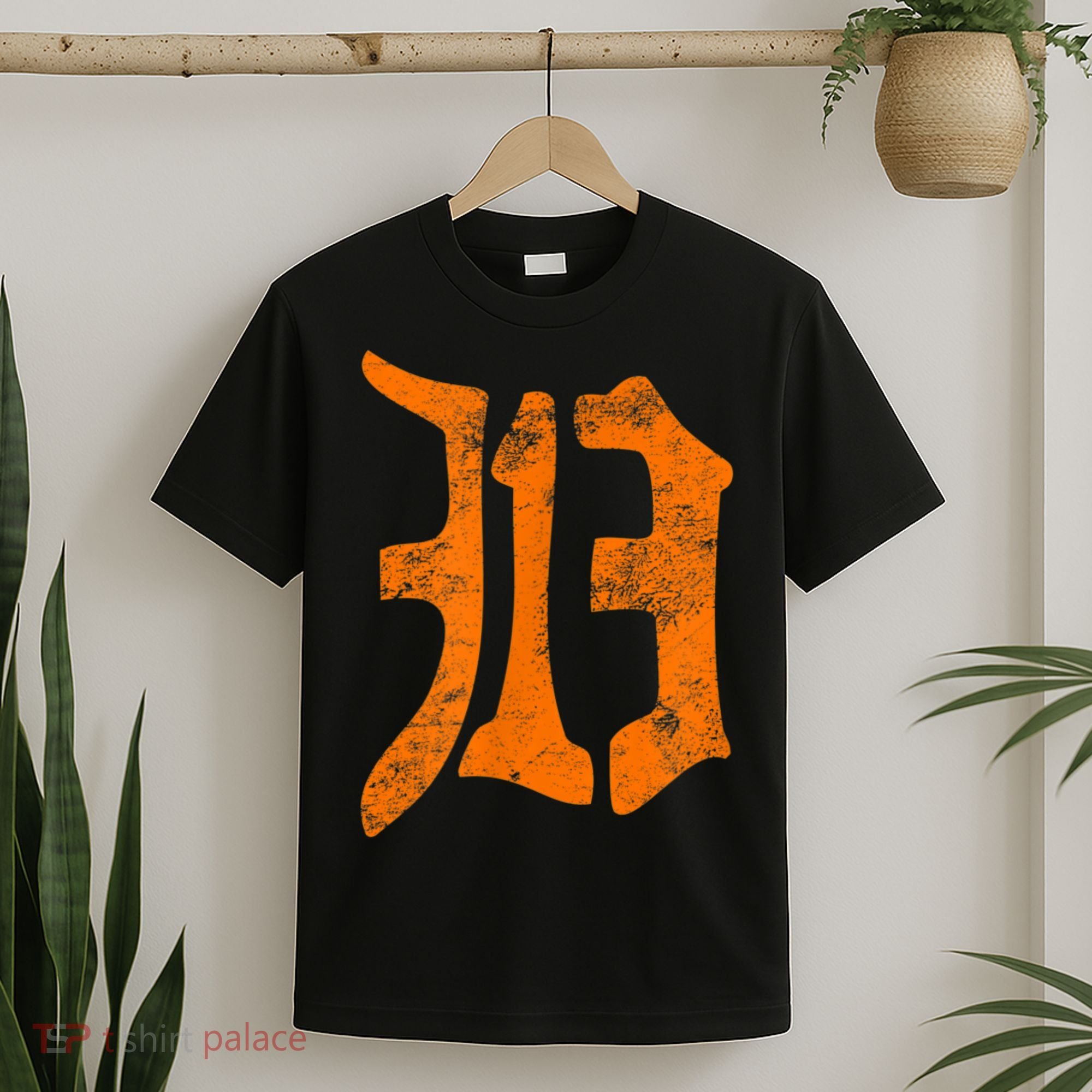 313 Detroit Michigan Vintage Old English D Area Code T-Shirt