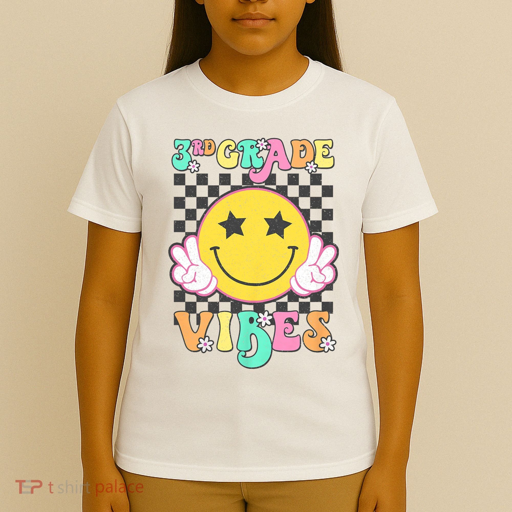 3rd Grade Vibes Smile Face Back To School Third Grade T-Shirt