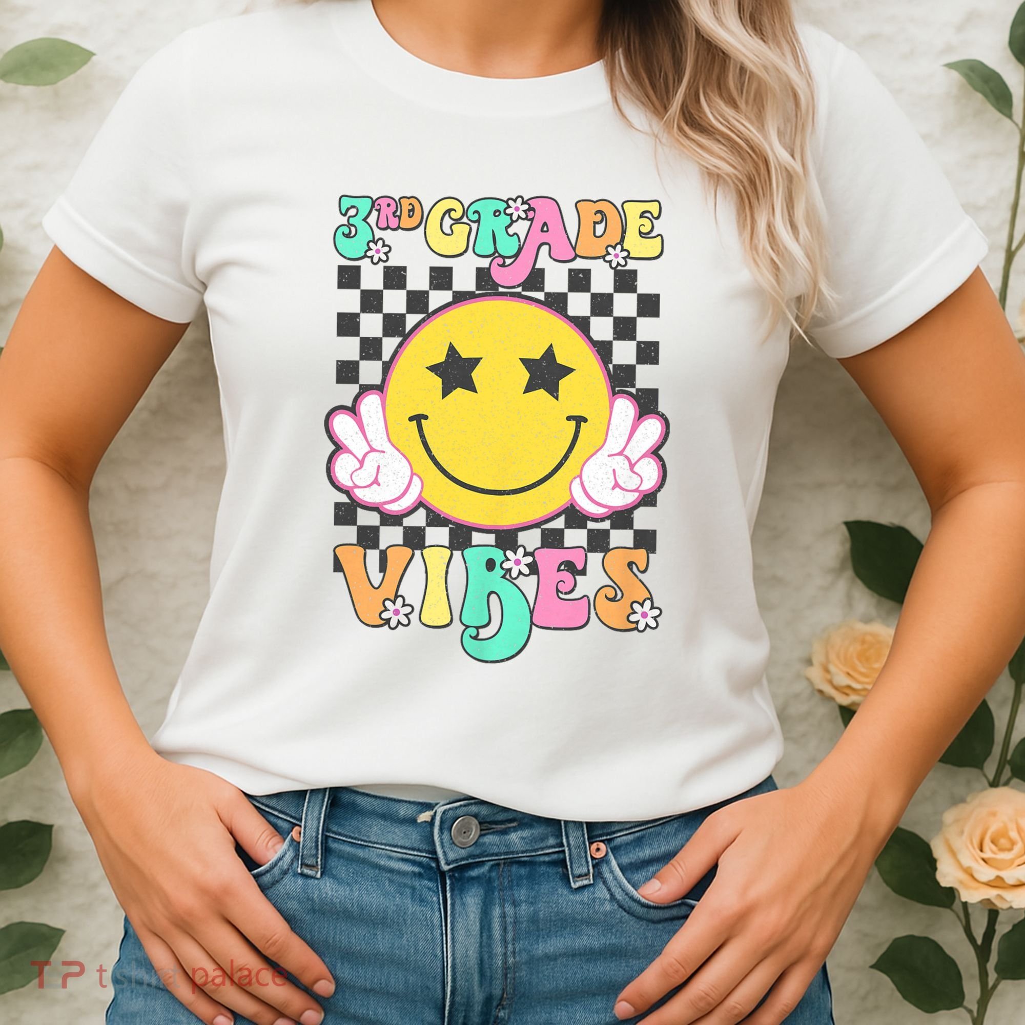 3rd Grade Vibes Smile Face Back To School Third Grade Women's T-Shirt