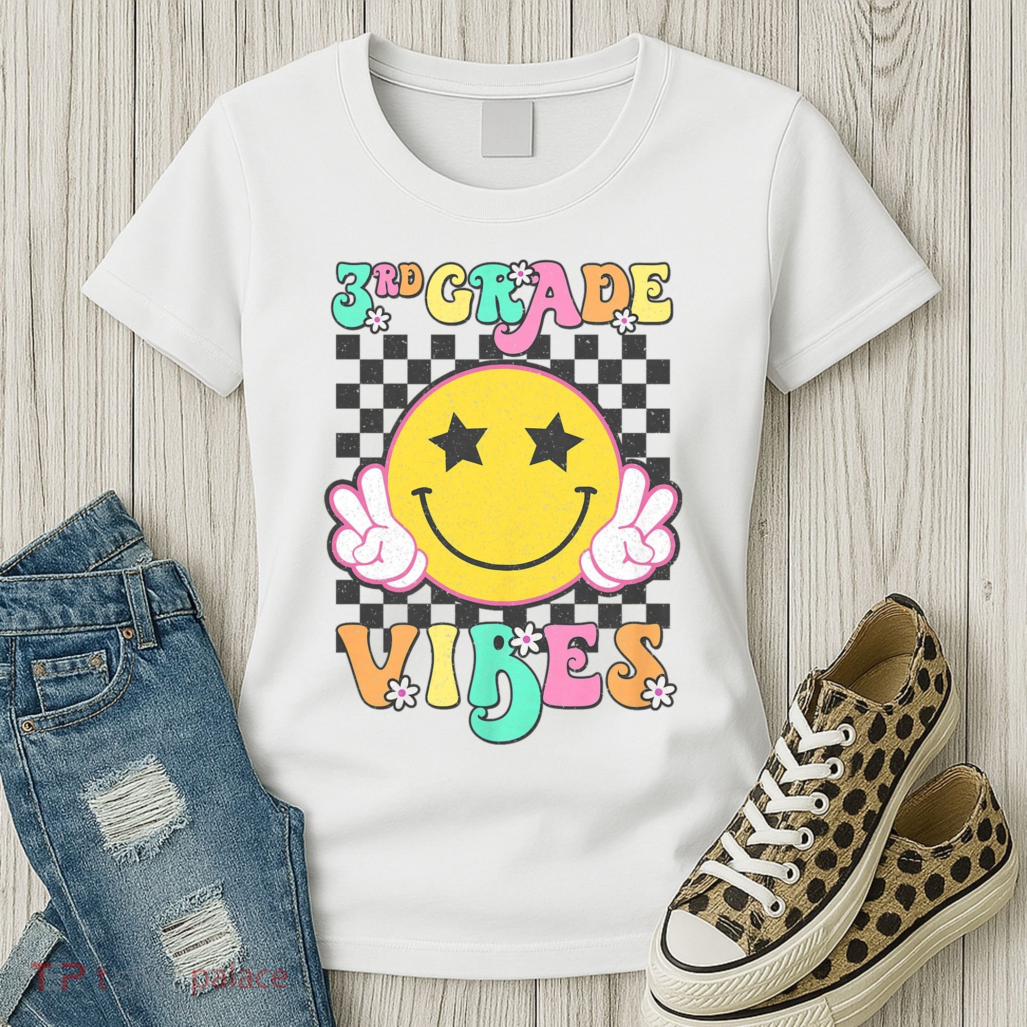 3rd Grade Vibes Smile Face Back To School Third Grade Women's T-Shirt