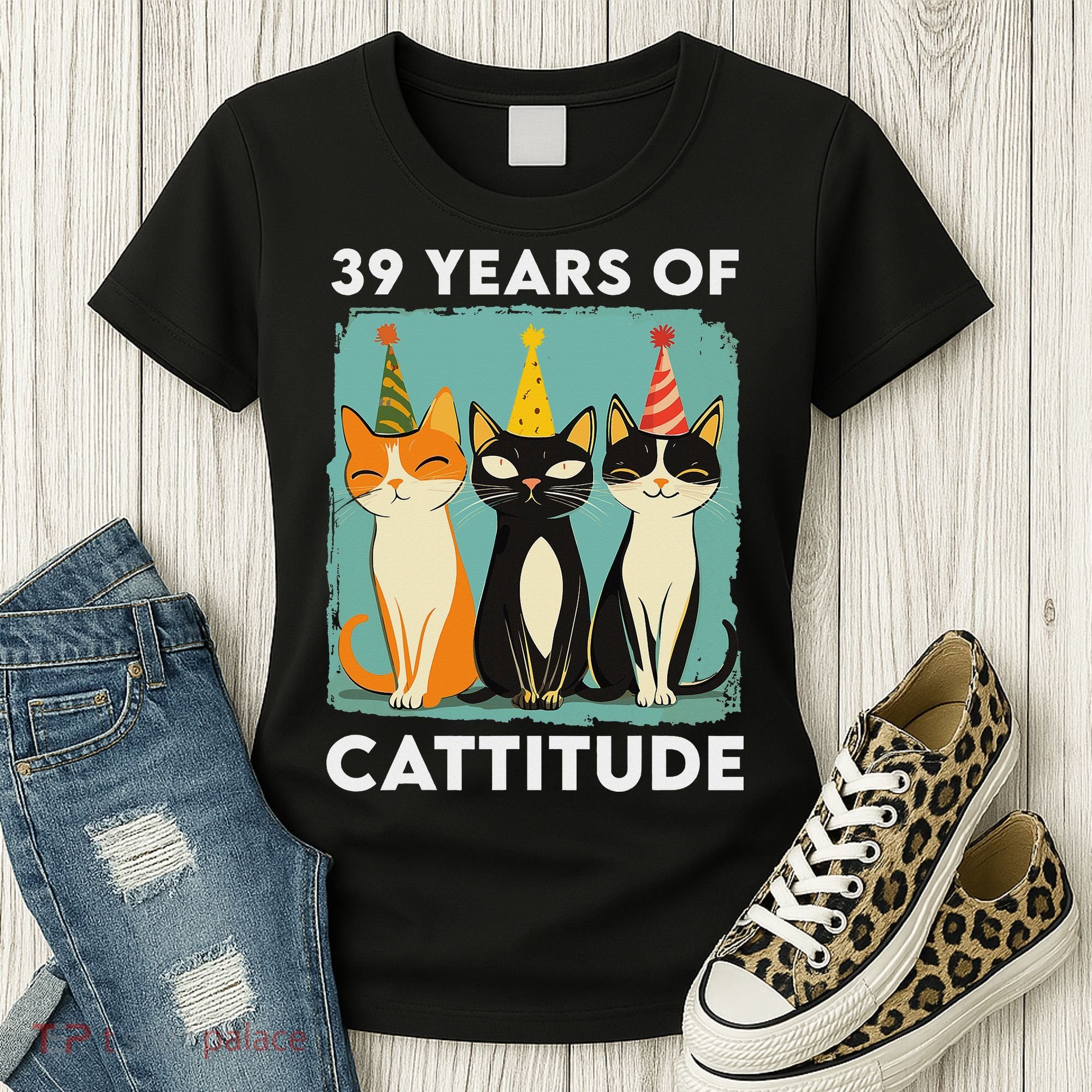 39 Years Of Cattitude 39th Birthday Cat Lover 39 Years Old Women's T-Shirt