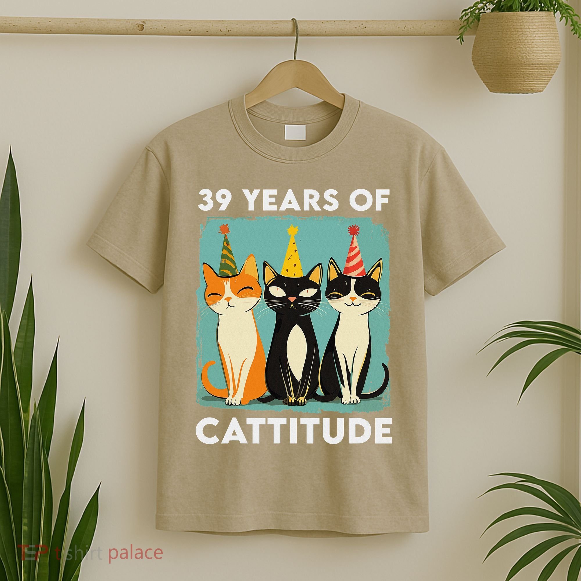 39 Years Of Cattitude 39th Birthday Cat Lover 39 Years Old T-Shirt