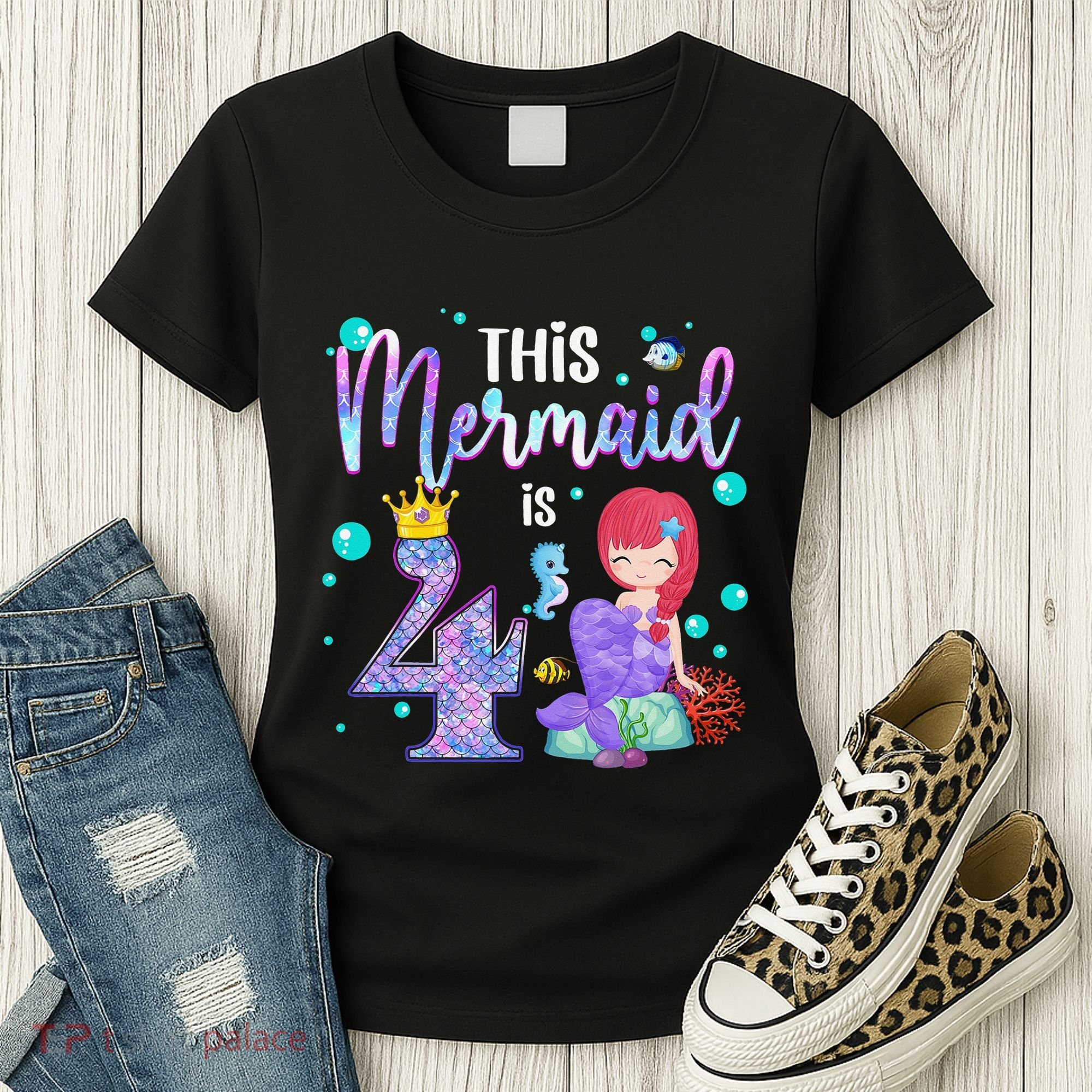 4th Birthday This Mermaid Is 4 Years Old Mermaid Women's T-Shirt