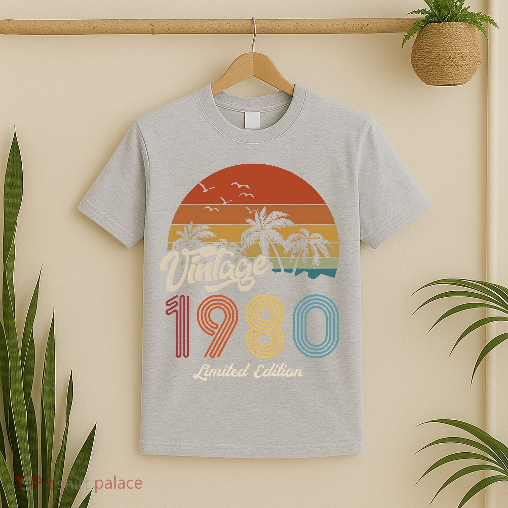 43rd Birthday Vintage Limited Edition 1980 T-Shirt