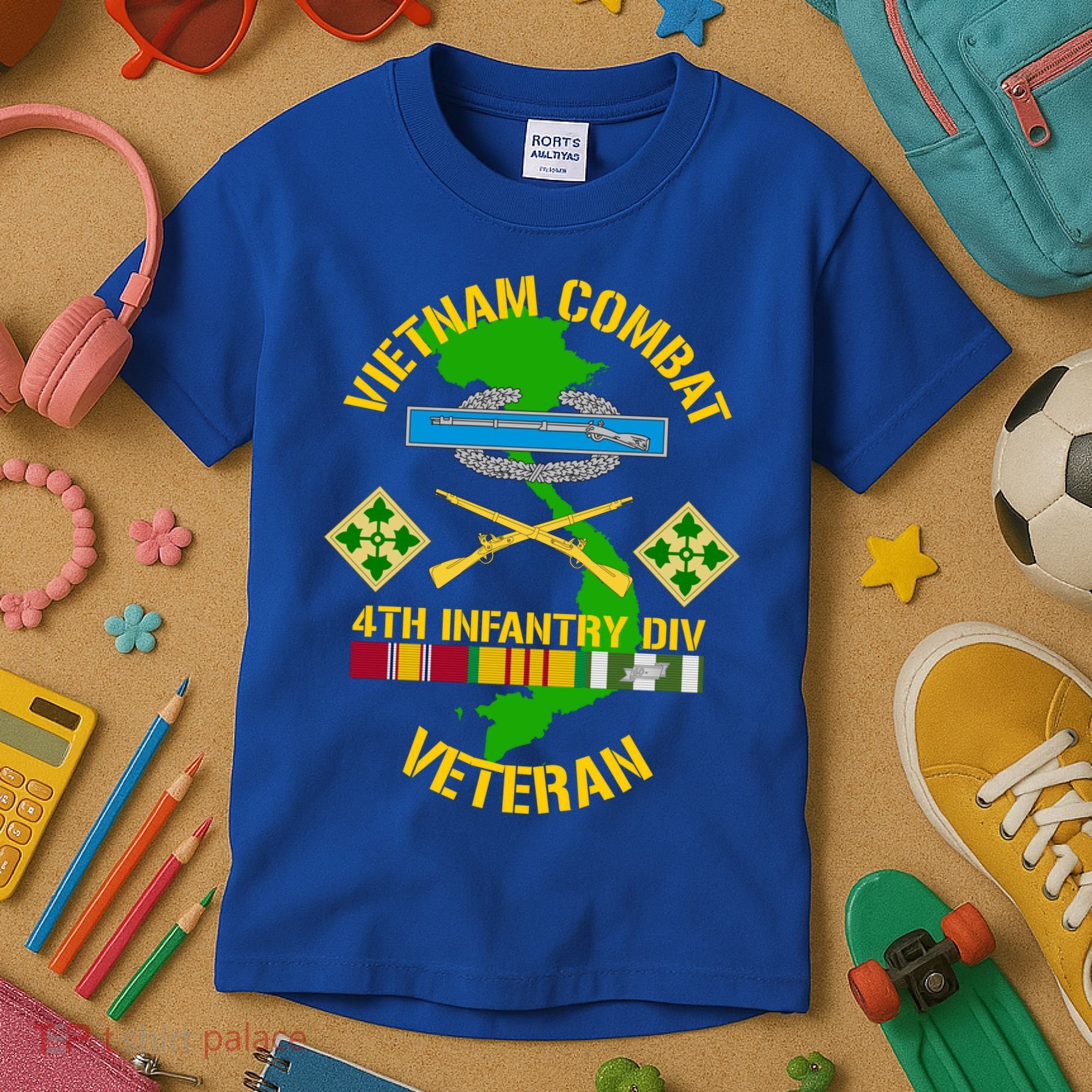 4th Infantry Division Gift Vietnam Combat Veteran Cool Gift Kids T-Shirt