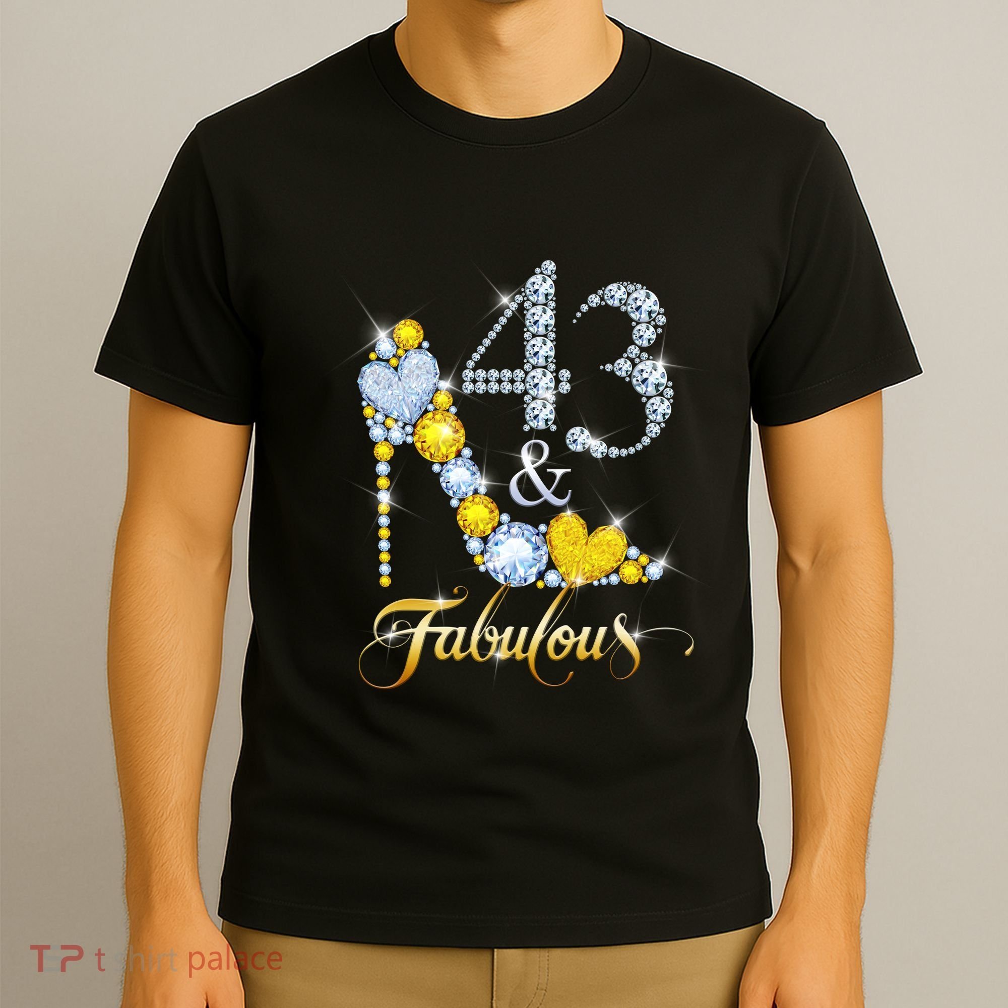 43 years old It's my Birthday 43th Birthday Diamond Crown T-Shirt