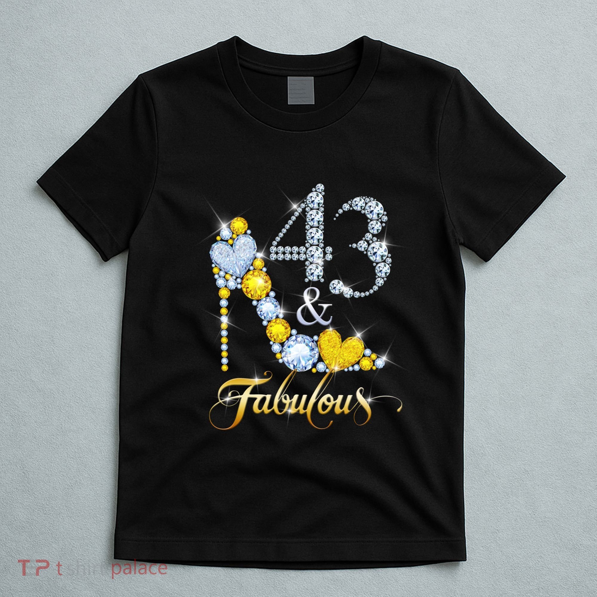 43 years old It's my Birthday 43th Birthday Diamond Crown T-Shirt
