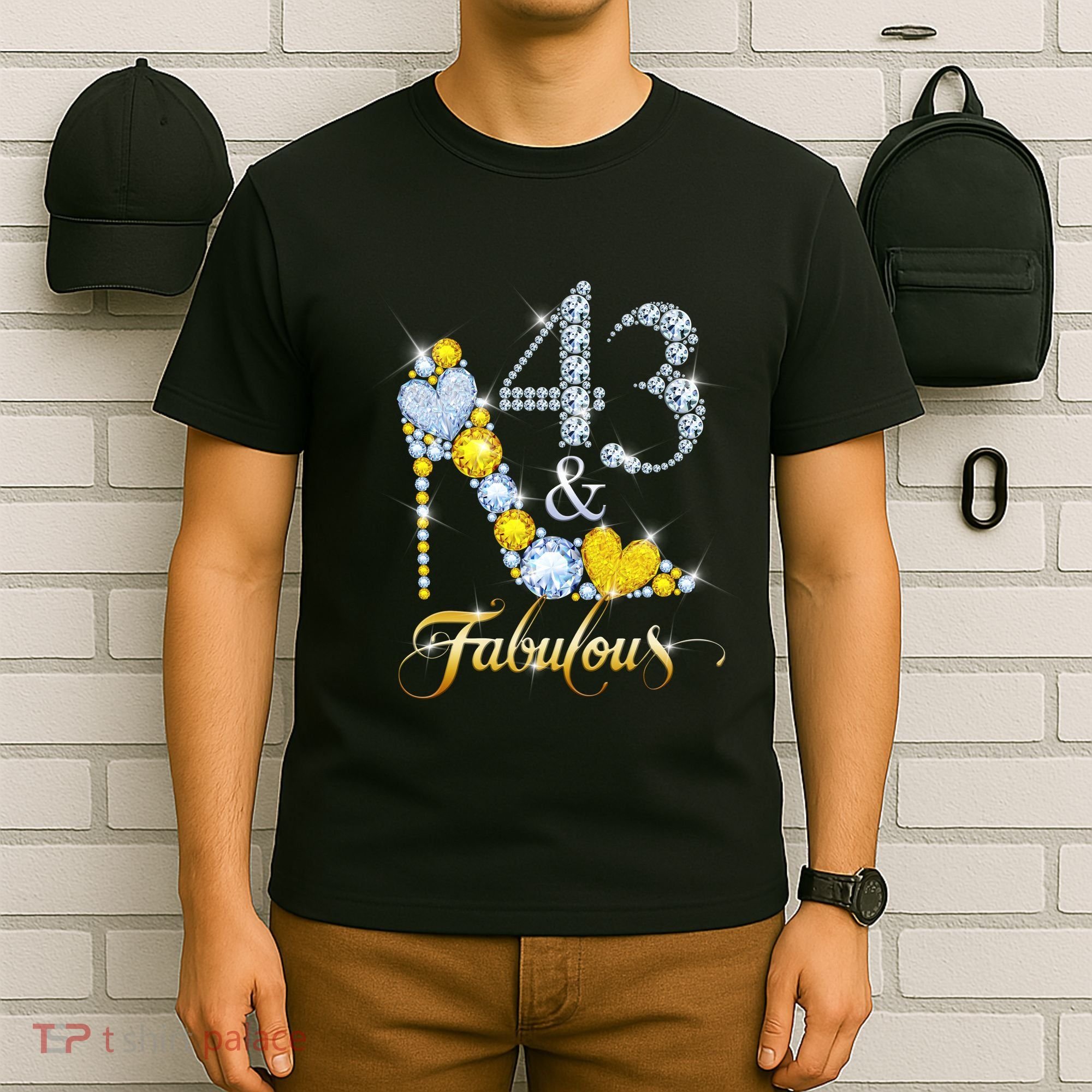 43 years old It's my Birthday 43th Birthday Diamond Crown T-Shirt