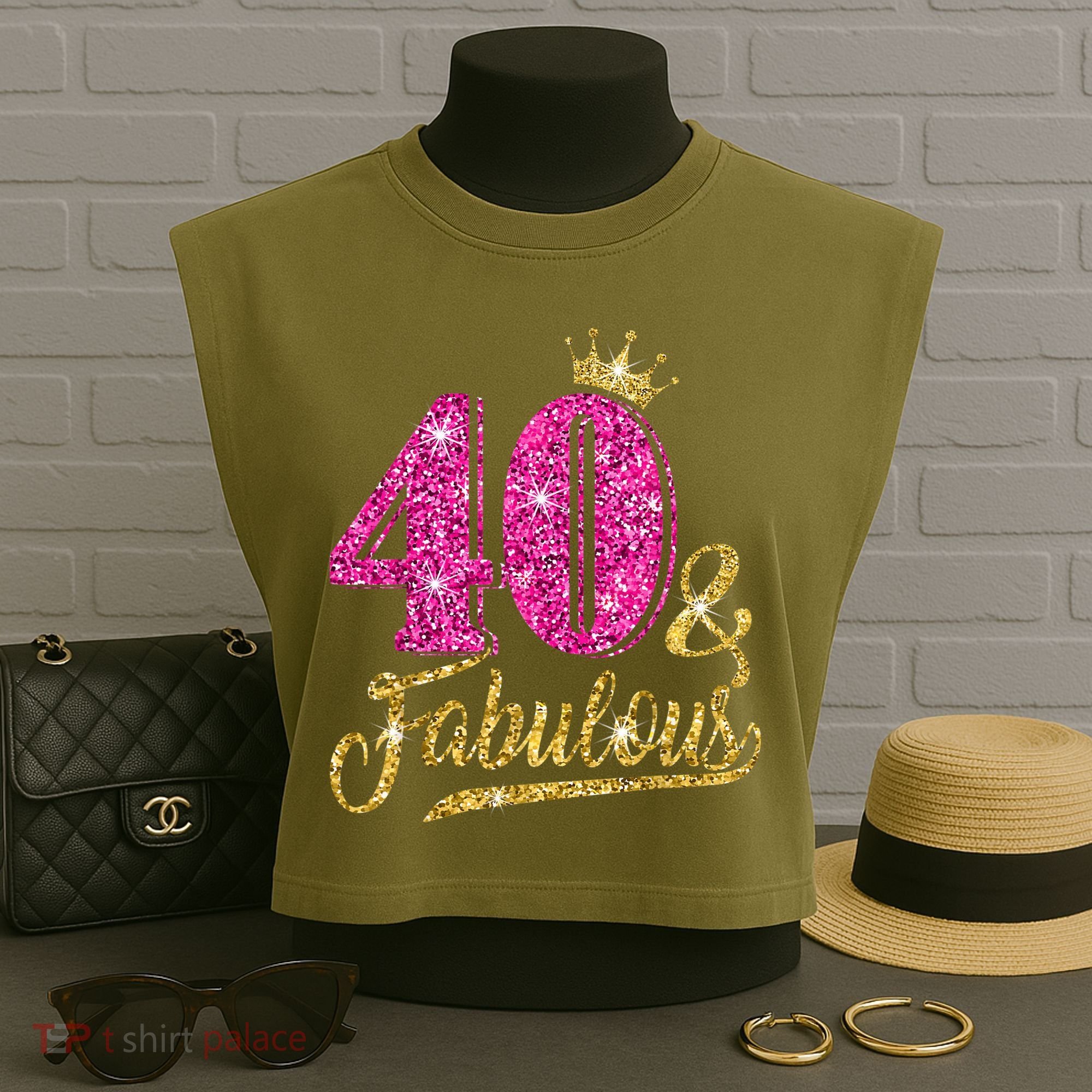 40 Years Old Gift 40 & Fabulous 40th Birthday Pink Crown Garment-Dyed Women's Muscle Tee