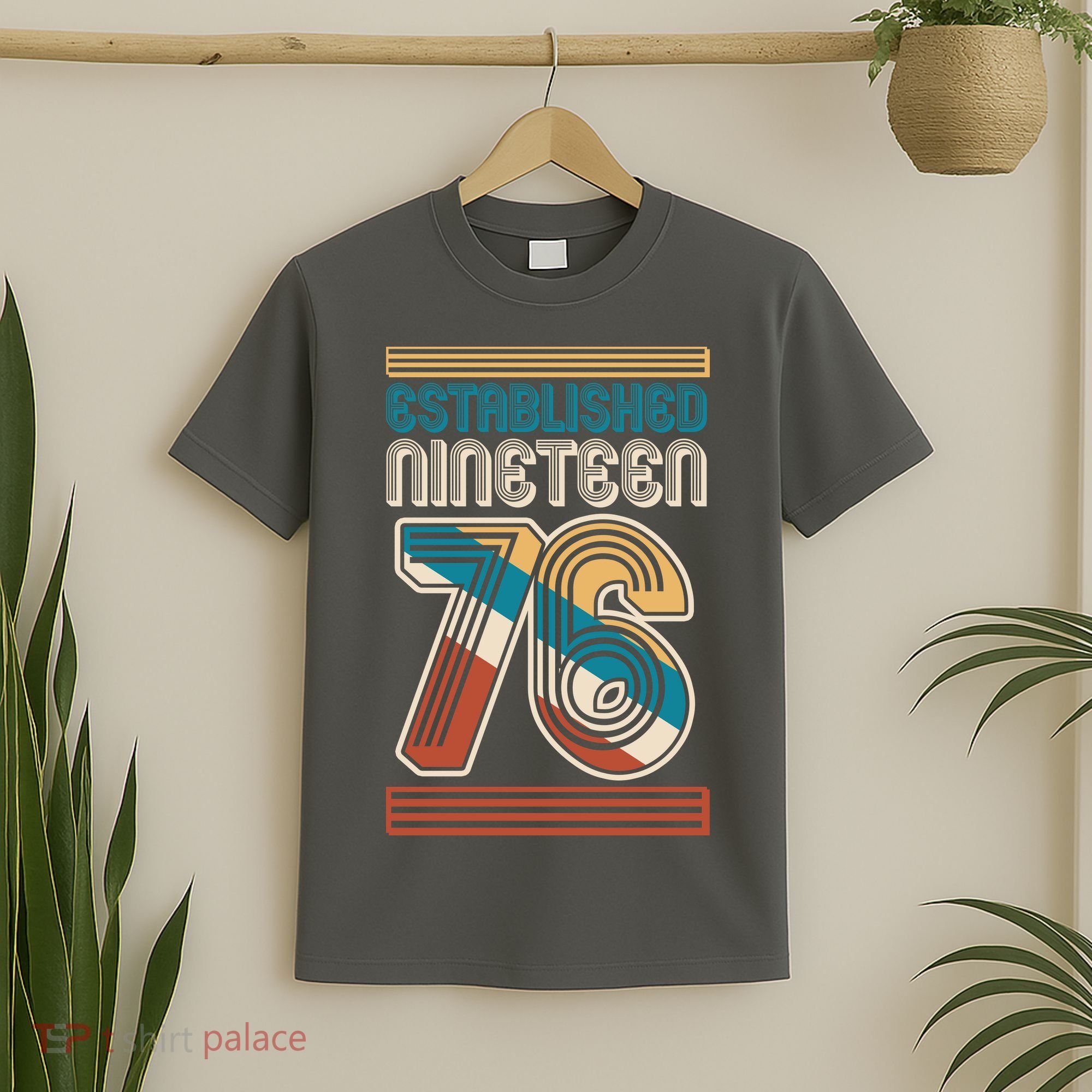 50th Birthday 1976 Established Nineteen 76 T-Shirt