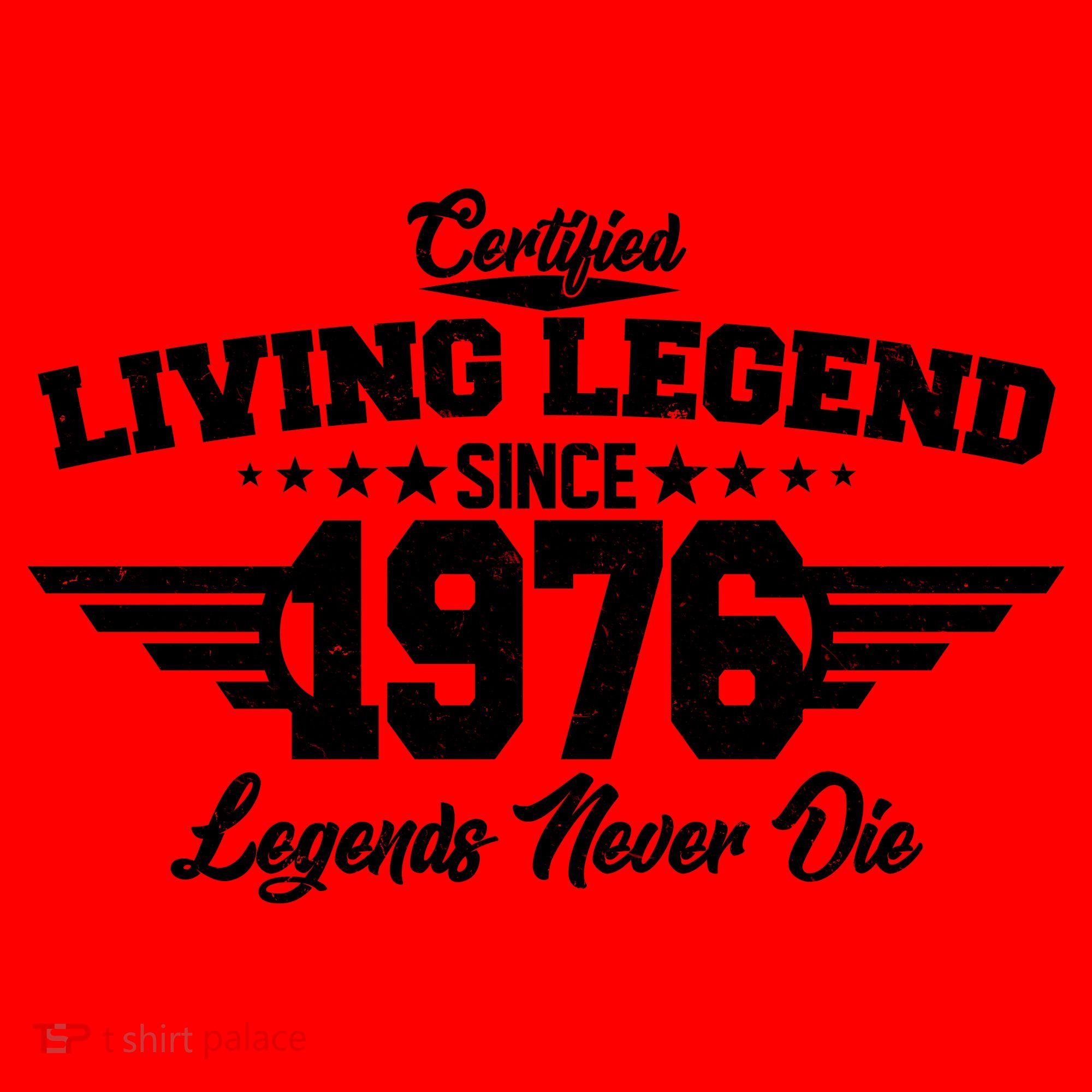 50th Birthday Certified Living Legend Since 1976 Legends Never Die Santa Hat