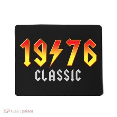 50th Birthday Classic 1976 Retro Rock Band Mousepad