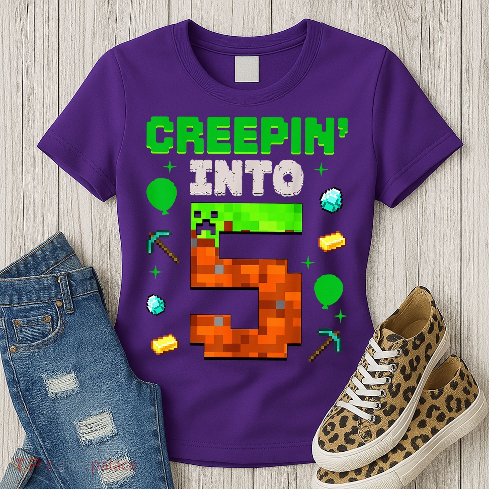 5th Birthday Gamer Pixel Creepin’ Into 5 Video Game Party Women's T-Shirt
