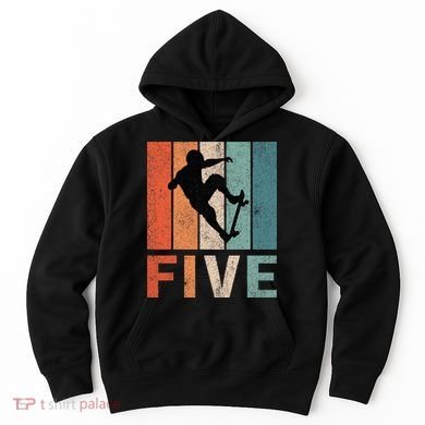 5th Birthday Retro Skateboard Skater 5 Years Old Hoodie