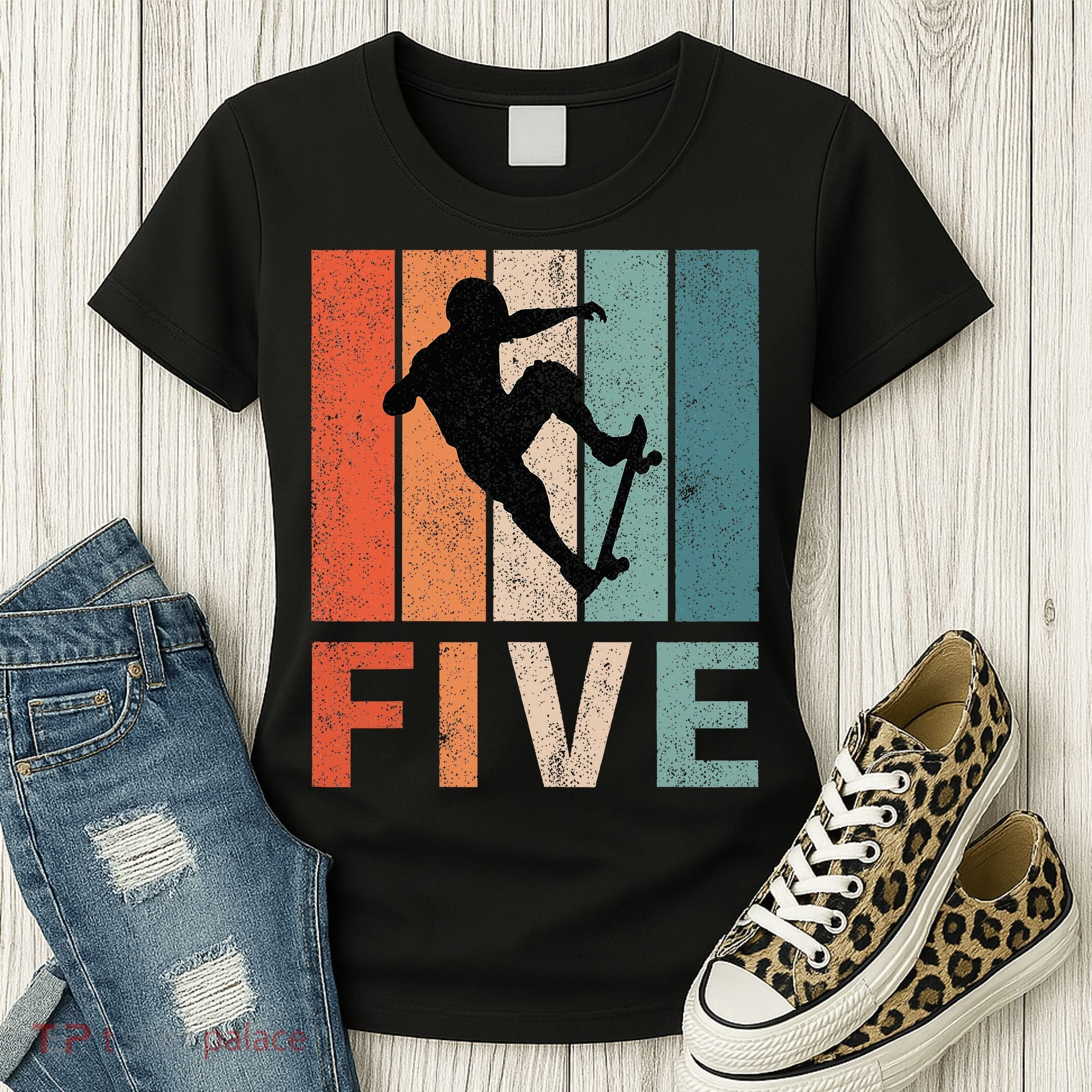 5th Birthday Retro Skateboard Skater 5 Years Old Women's T-Shirt