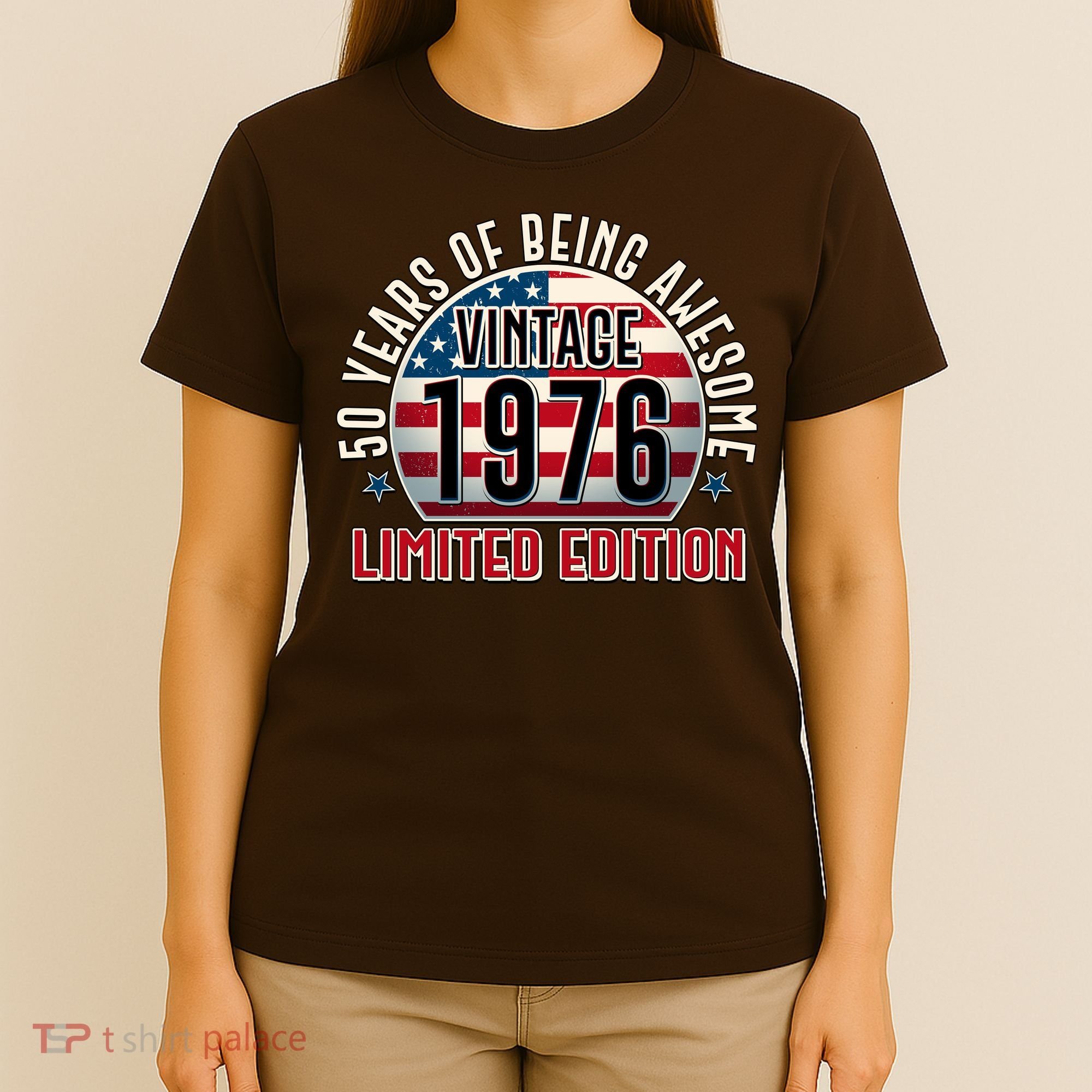 50th Birthday Vintage 1976 Limited Edition Years Of Being Awesome USA Flag  T-Shirt