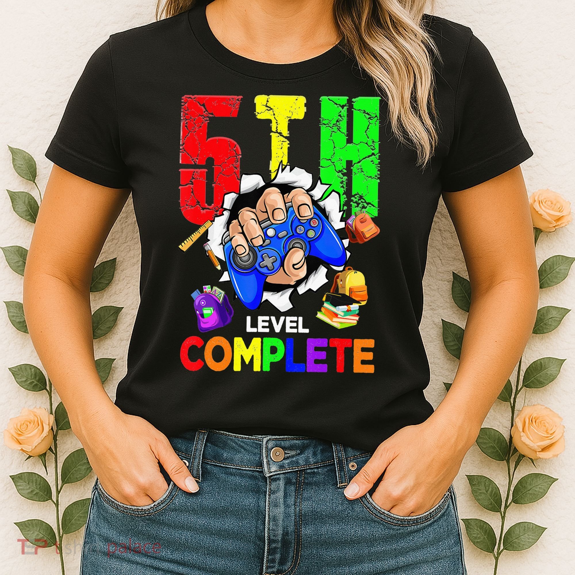 5Th Grade Level Complete Graduation Last Day Of School Women's T-Shirt