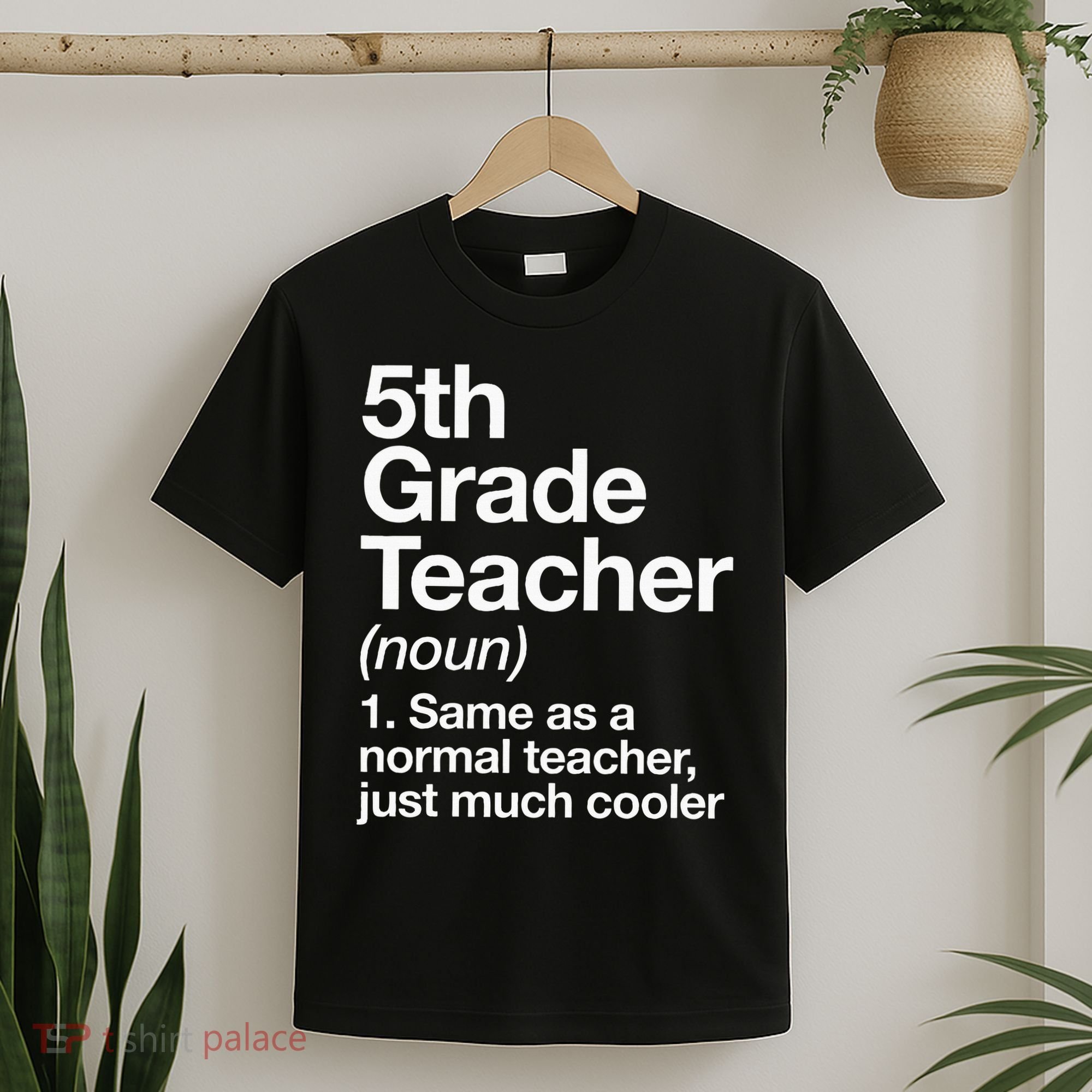 5th Grade Teacher Definition Funny Back To School First Day T-Shirt
