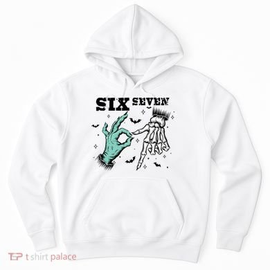6 7 Meme Funny Witch Skeleton Hands 67 Halloween Hoodie