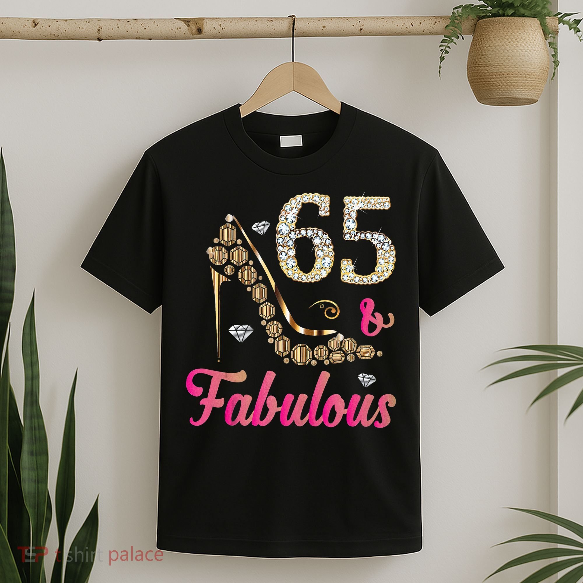 65 And Fabulous Funny 65th Birthday Cute Gift Beautiful Fun Tank Top T-Shirt