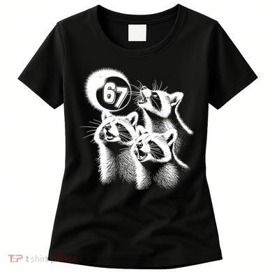 67 Meme Racoon Howling At The Moon 6-7 Women's T-Shirt