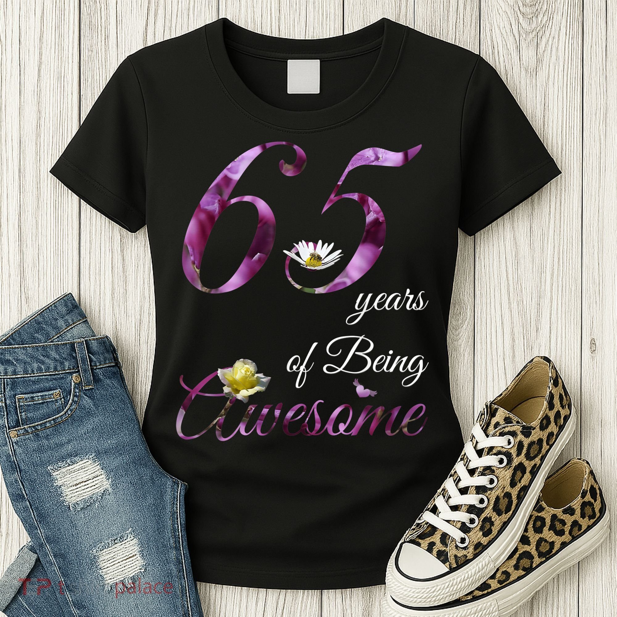 65 Year Old Shirt Awesome Floral 1958 65th Birthday Gift Women's T-Shirt