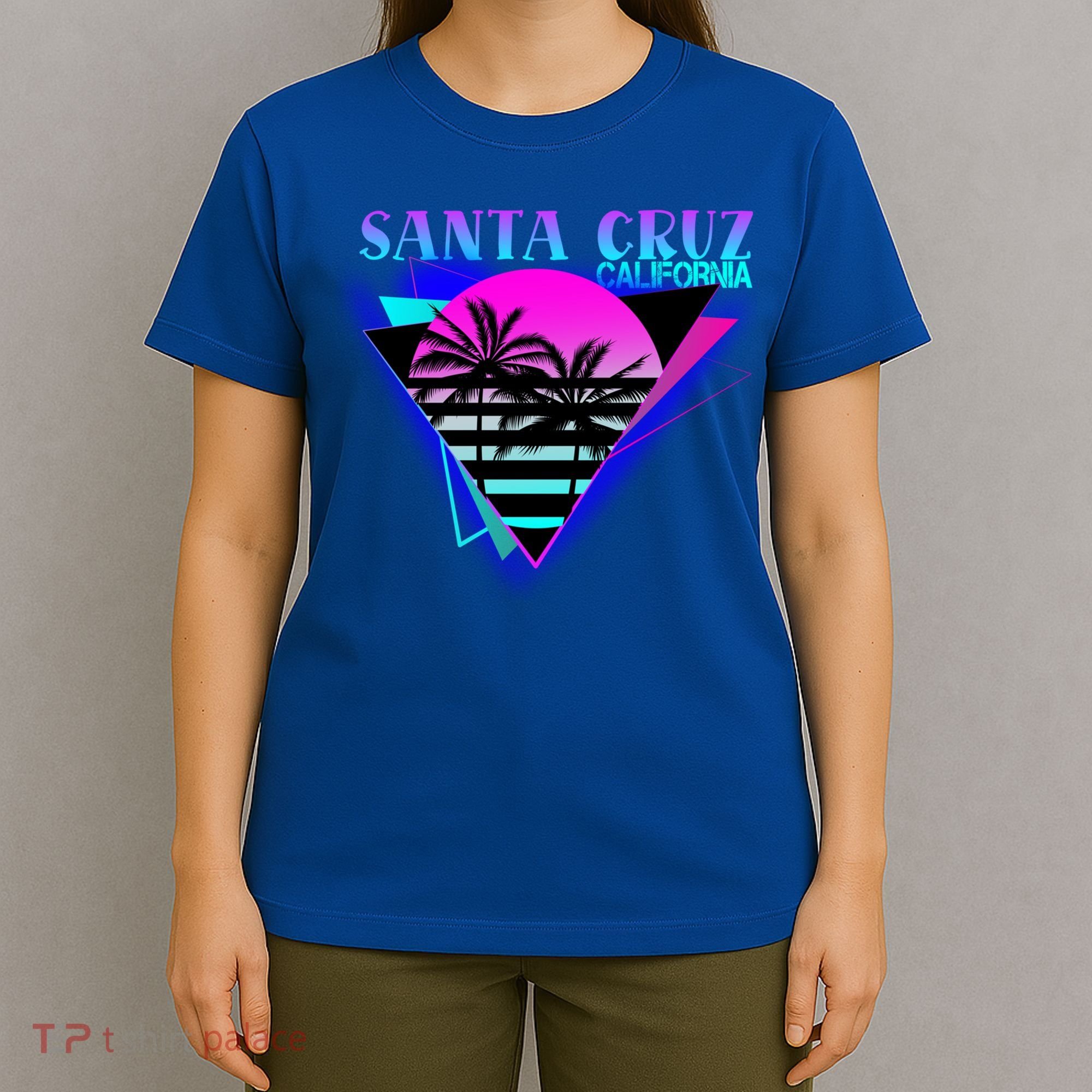 70er 80er In California City Santa Cruz Gift T-Shirt