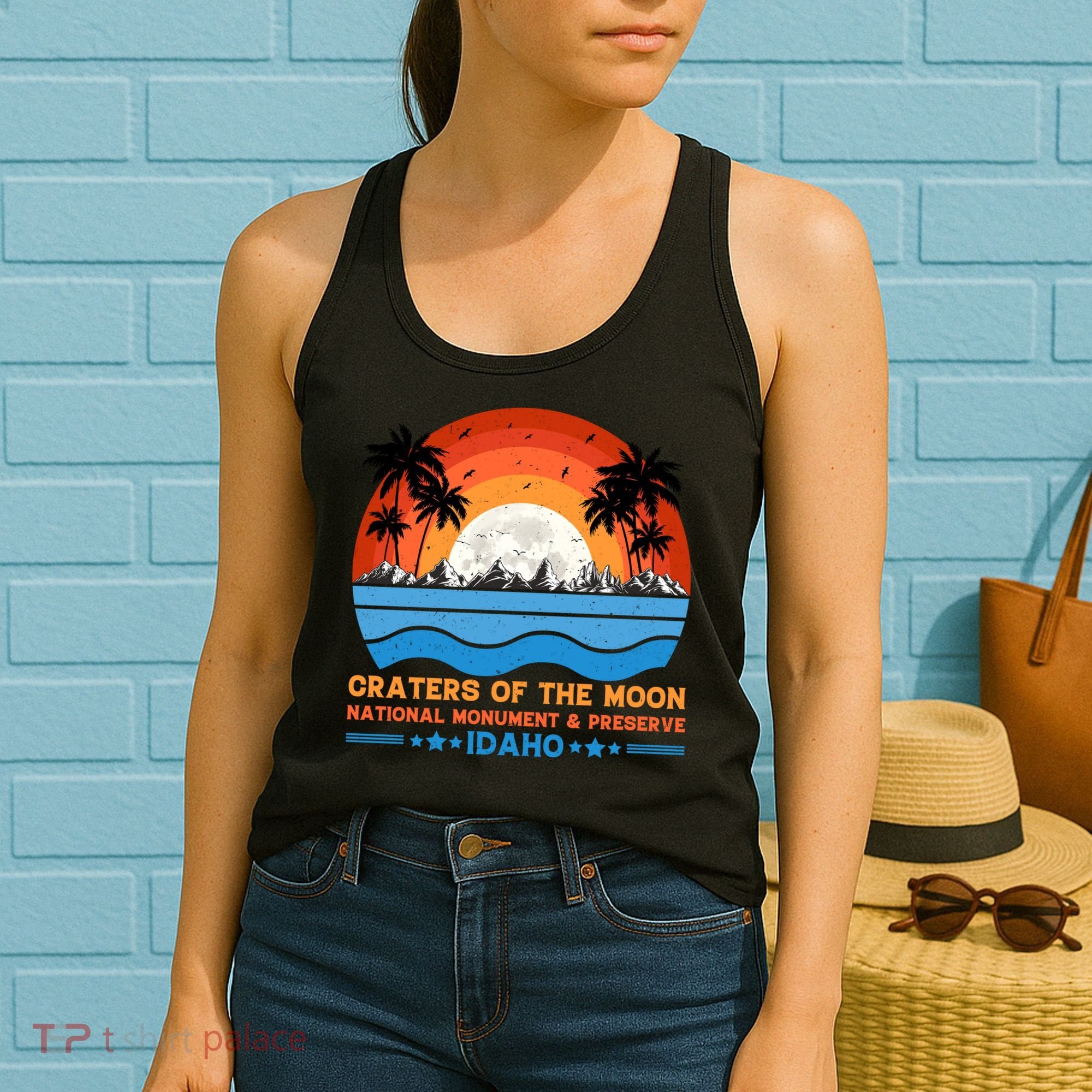 80s 90s Retro Sunset Distressed Craters Of The Moon National Monument Idaho Women's Tank Top