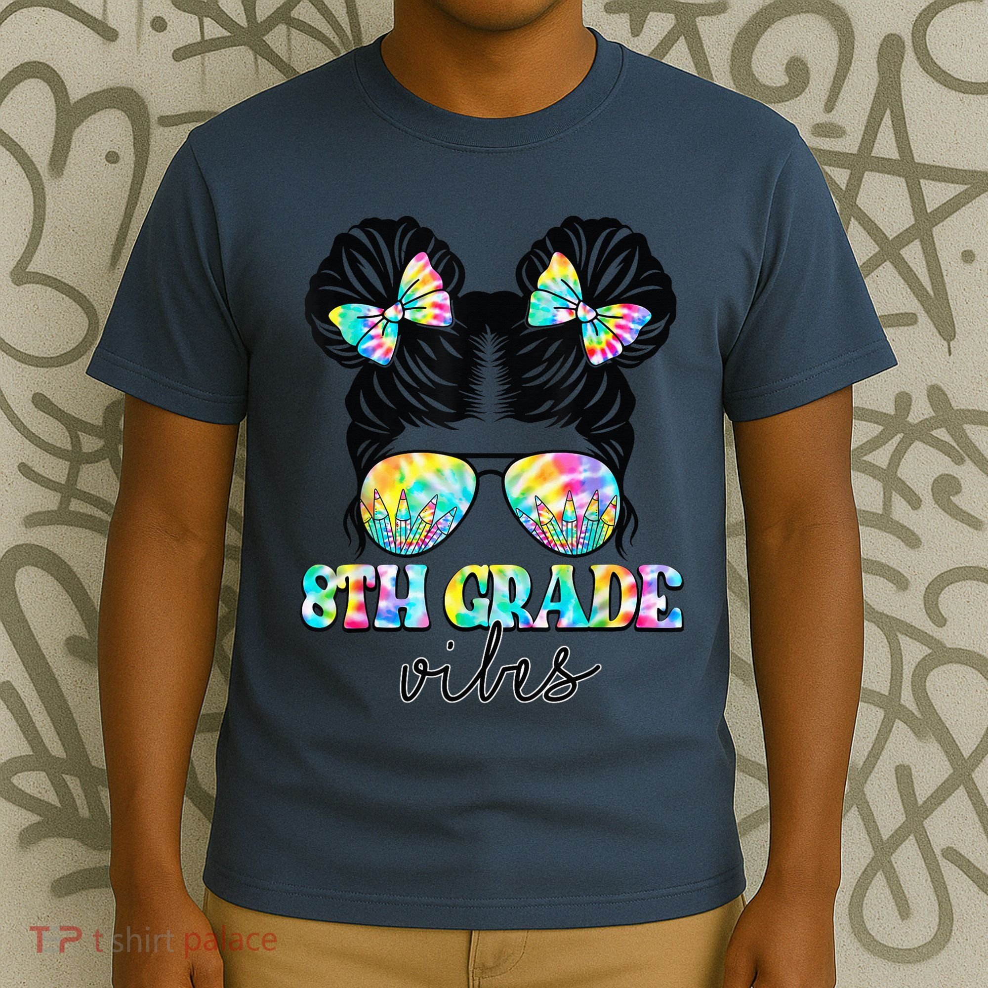 8th Grade Vibes Messy Hair Bun Girl Back To School First Day T-Shirt