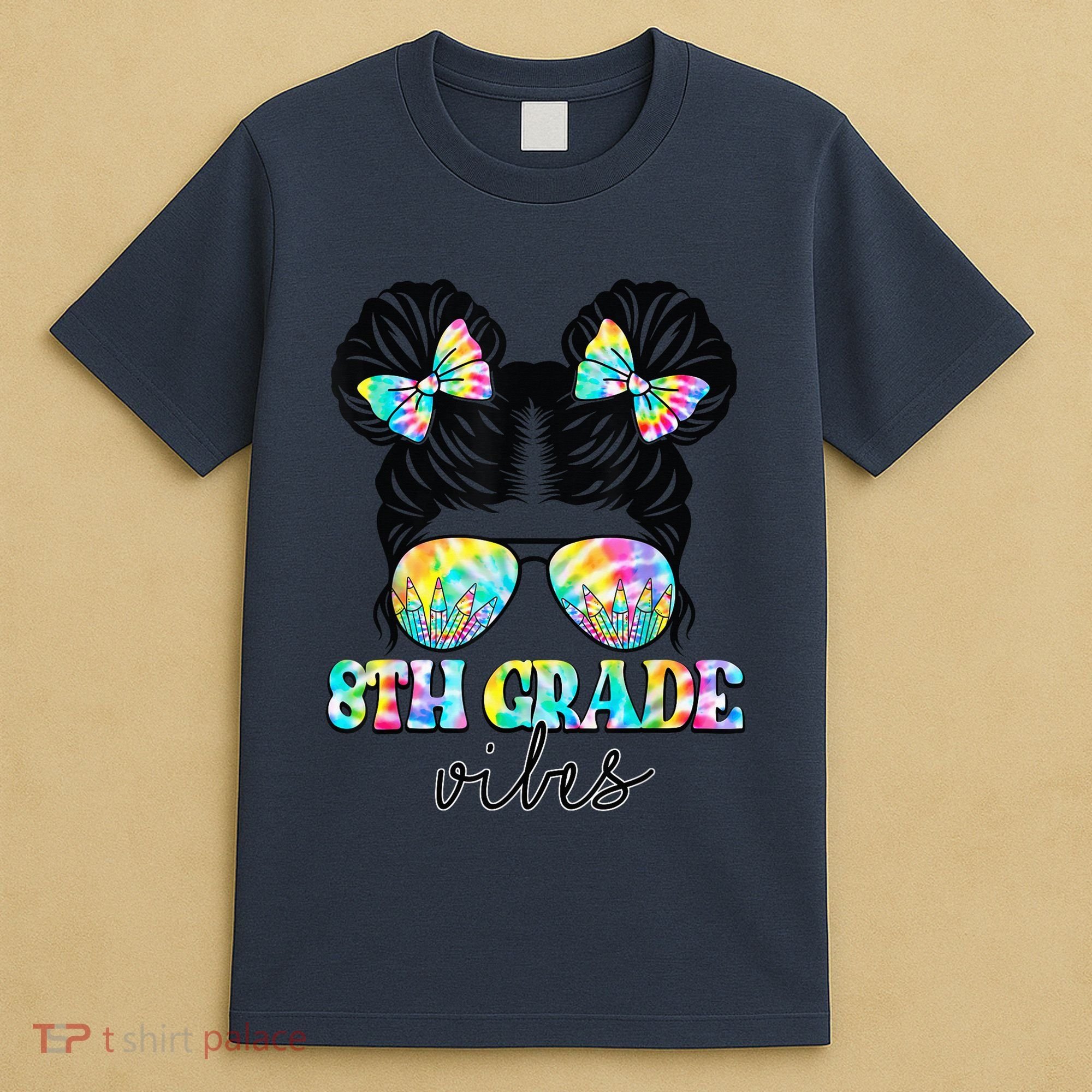 8th Grade Vibes Messy Hair Bun Girl Back To School First Day T-Shirt