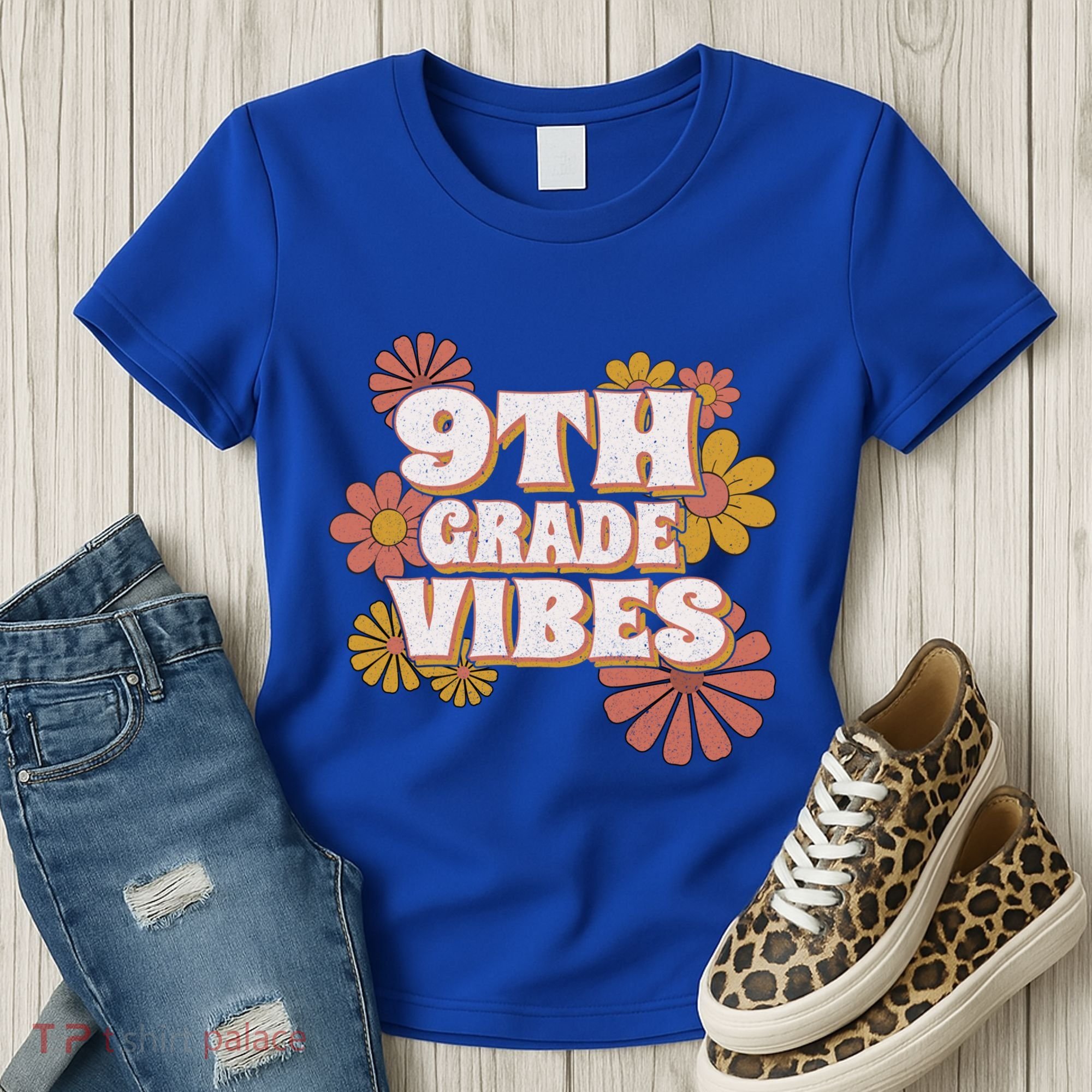 9Th Grade Vibes Gift Ninth Grade Retro Floral Teachers Gift Women's T-Shirt