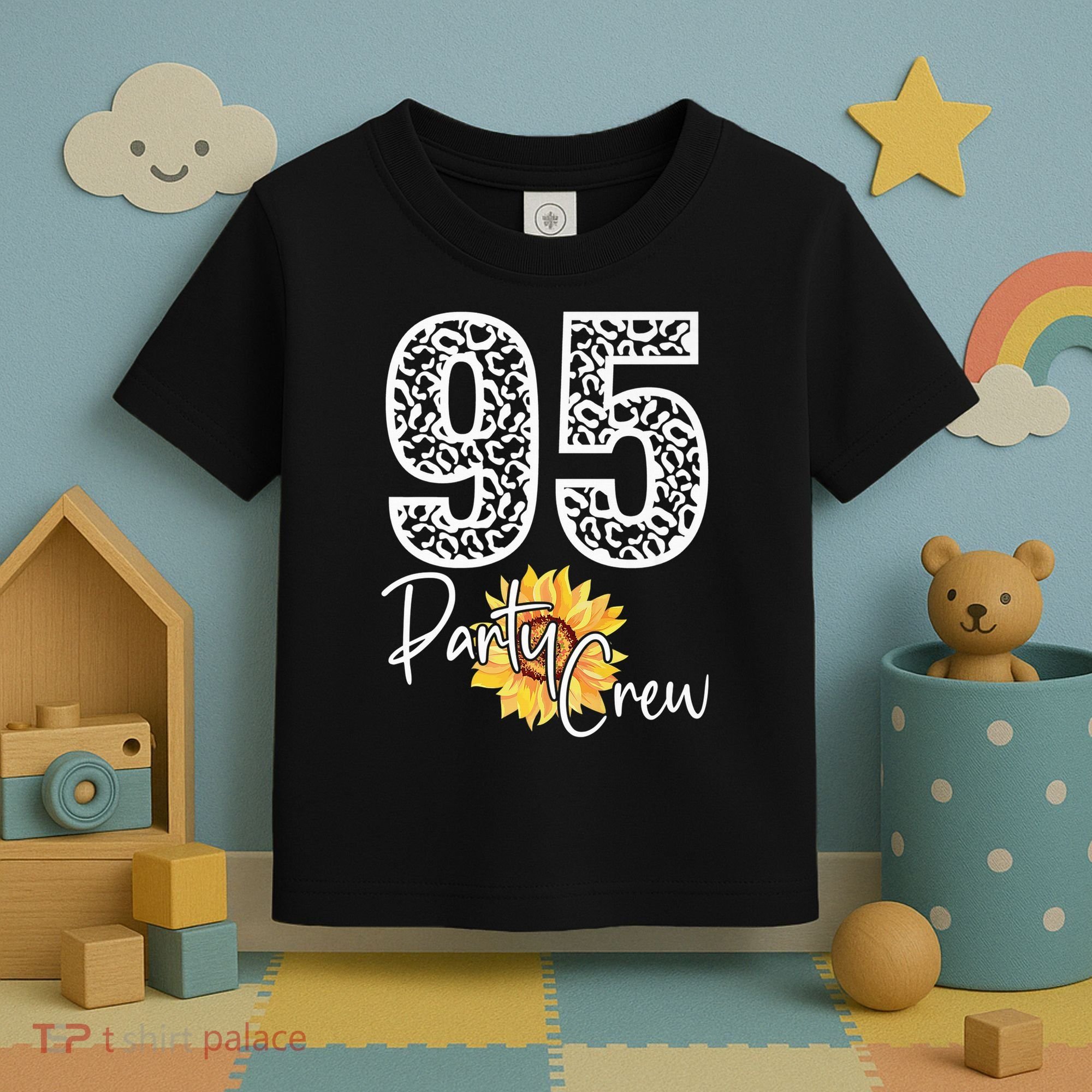 95 Party Crew Drinking Beer 95th Years Happy Birthday Sun Flower Toddler T-Shirt