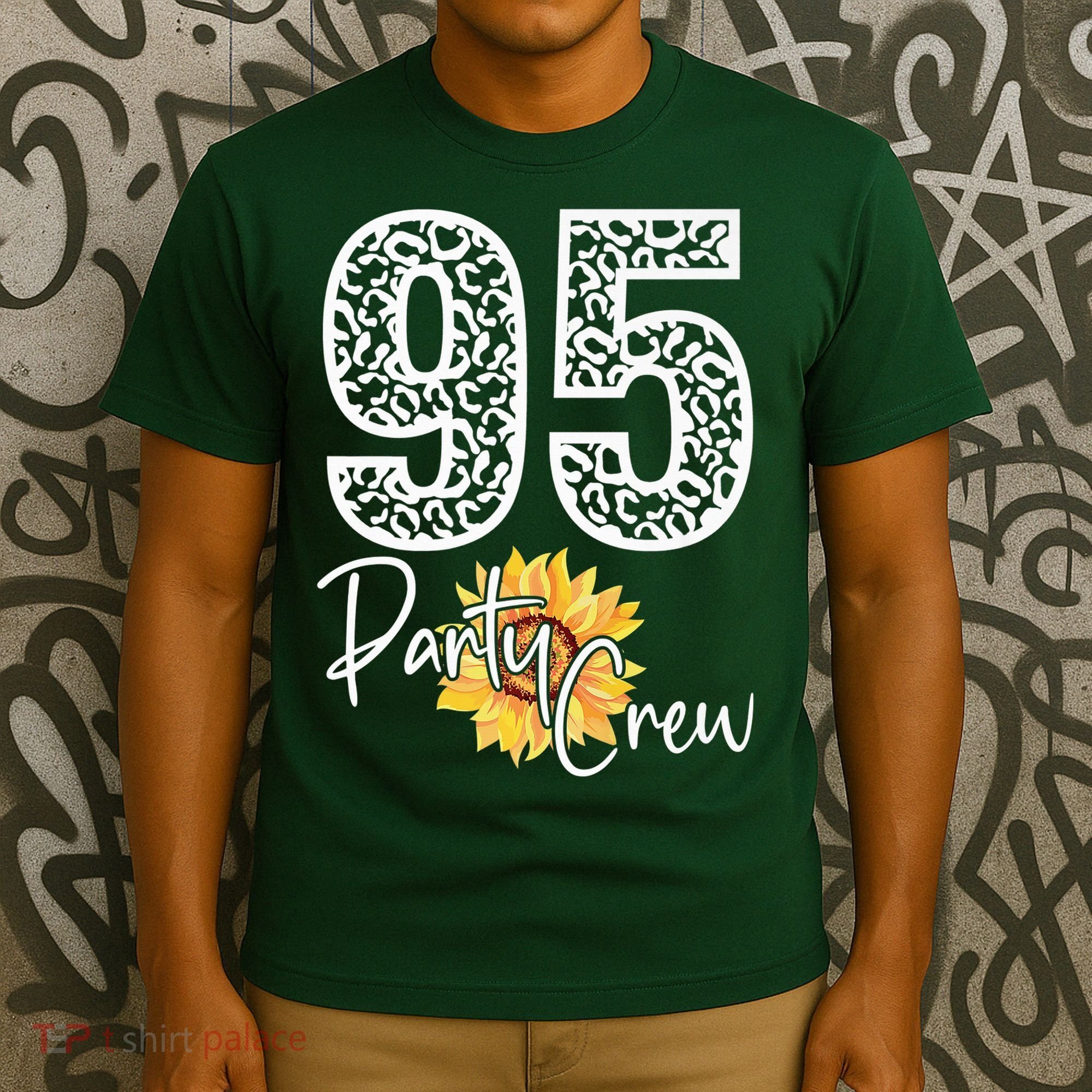 95 Party Crew Drinking Beer 95th Years Happy Birthday Sun Flower T-Shirt