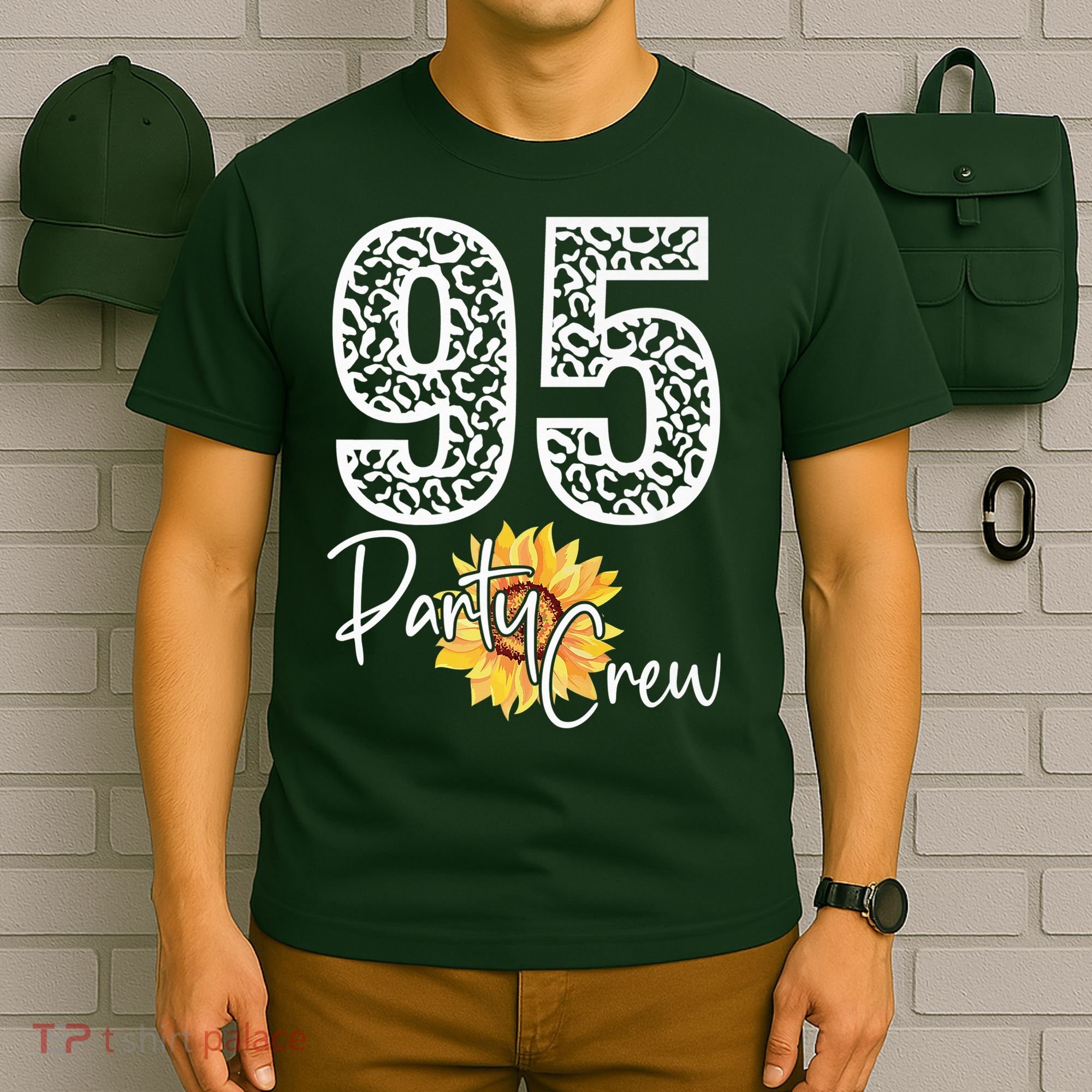95 Party Crew Drinking Beer 95th Years Happy Birthday Sun Flower T-Shirt