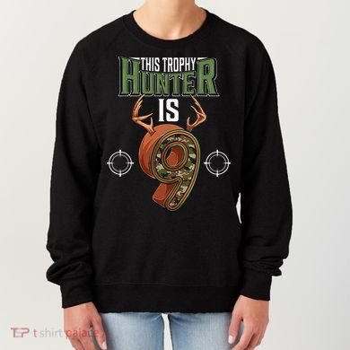 9 Year Old Hunting 9th Birthday Party Deer Hunter Women's Sweatshirt